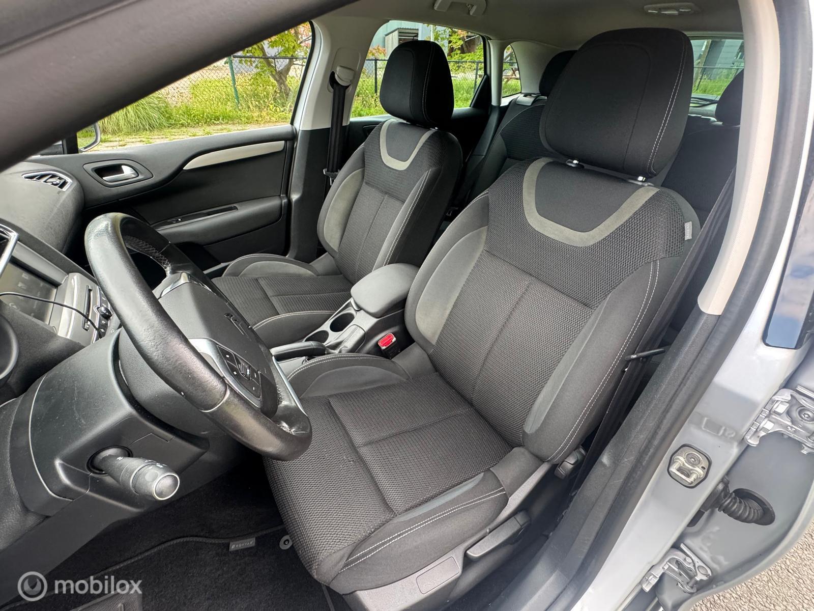 Foto van Citroen C4