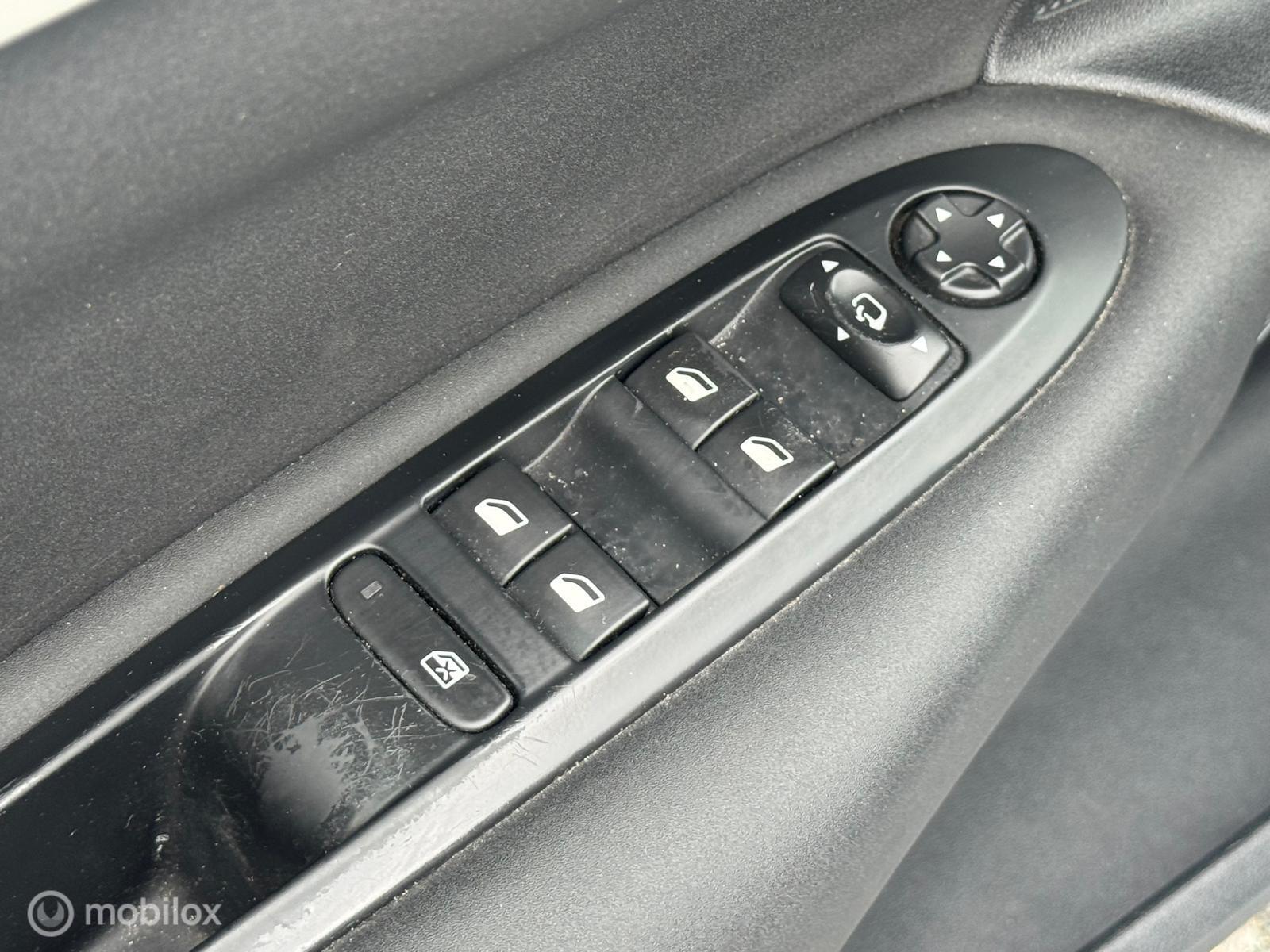 Foto van Citroen C4