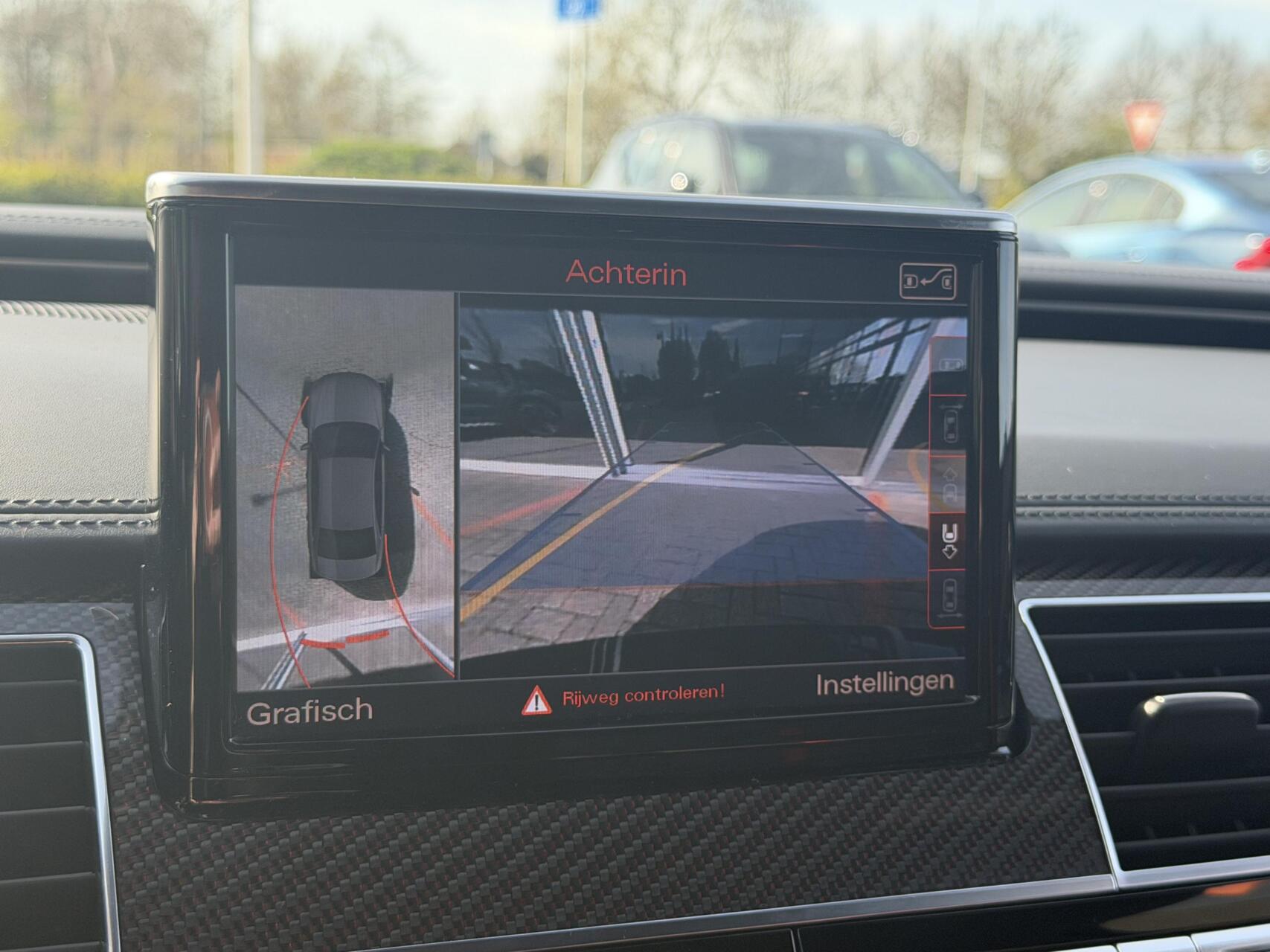Foto van Audi S8 Plus