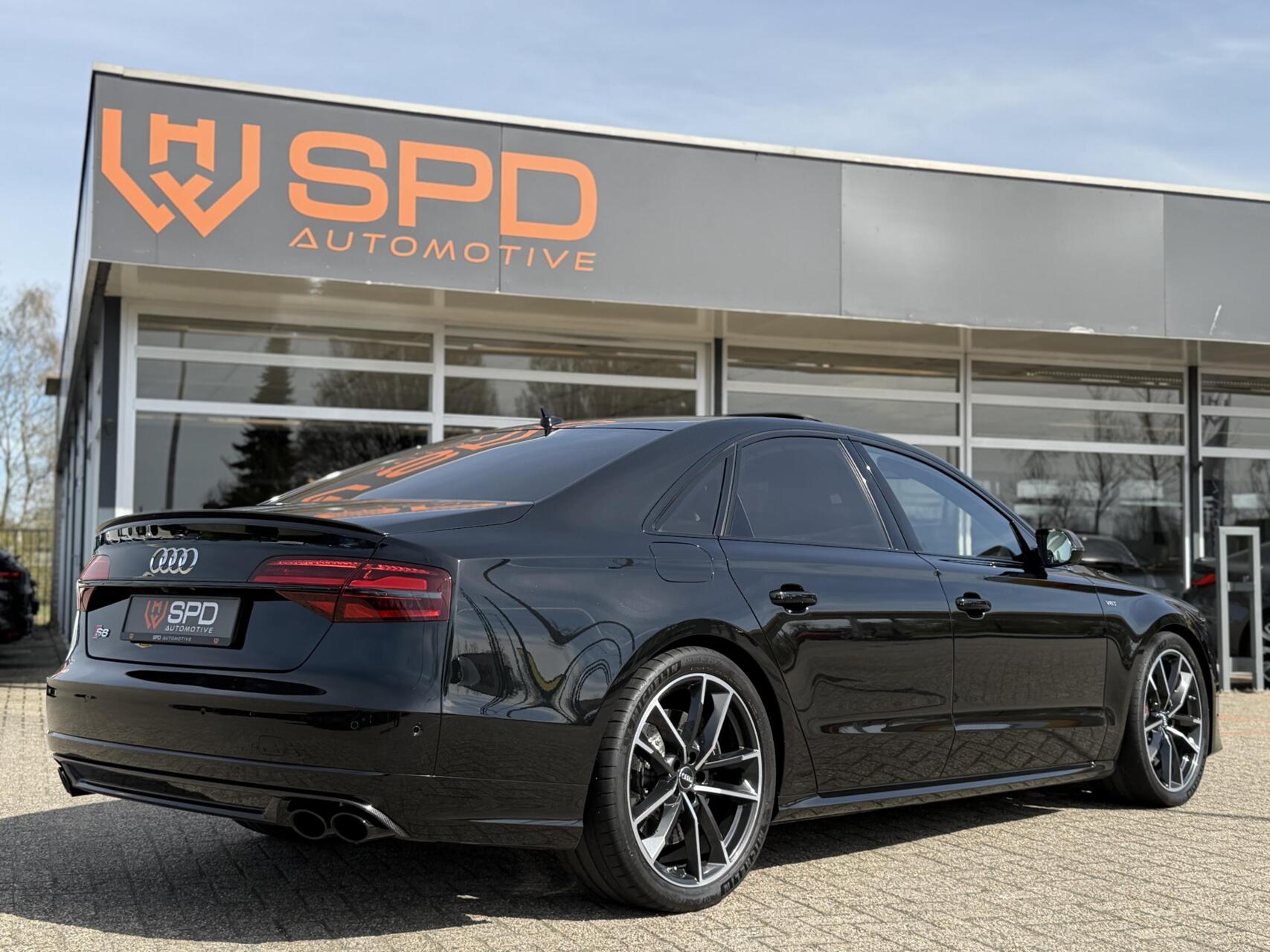 Foto van Audi S8 Plus