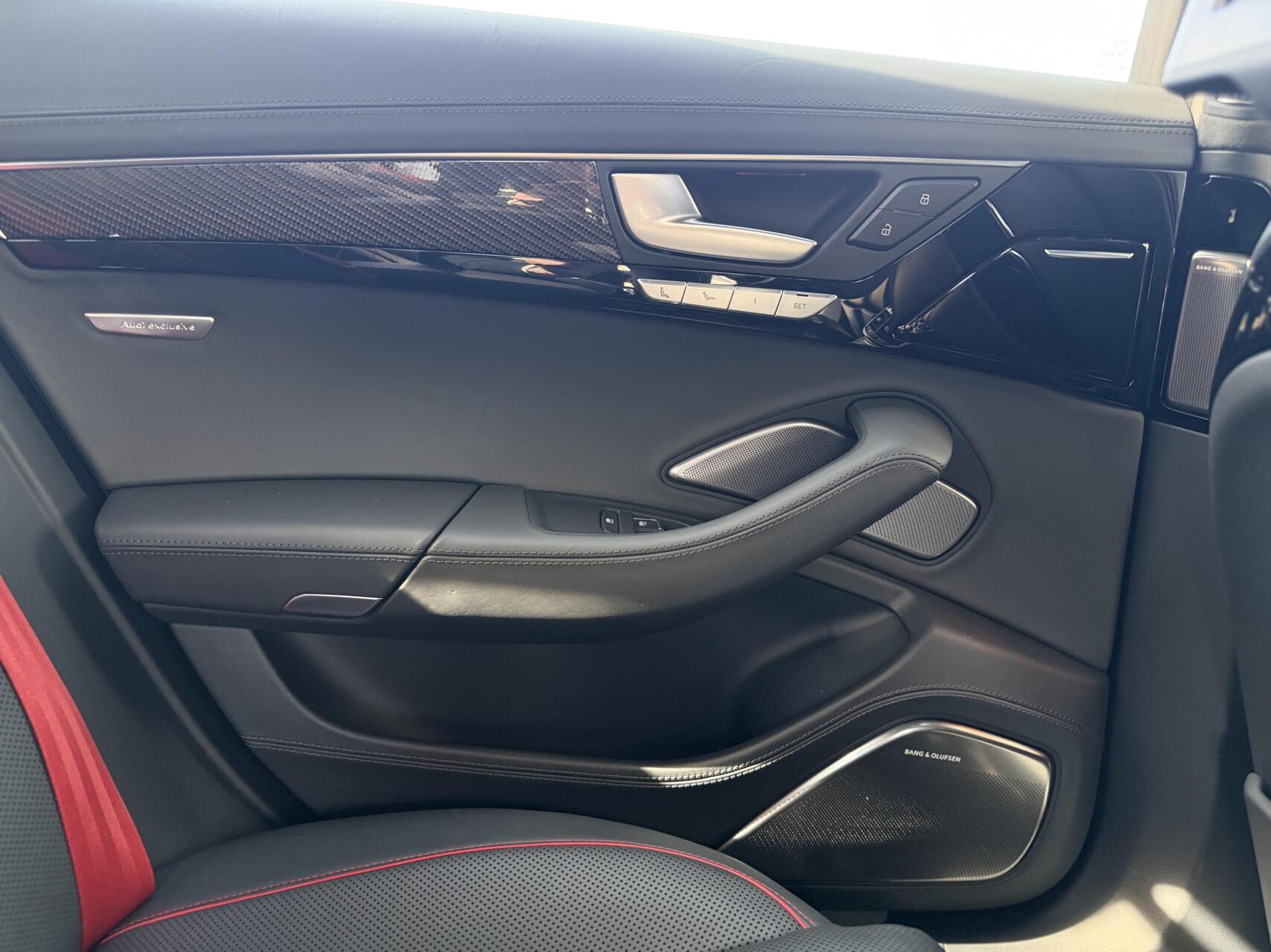 Foto van Audi S8 Plus