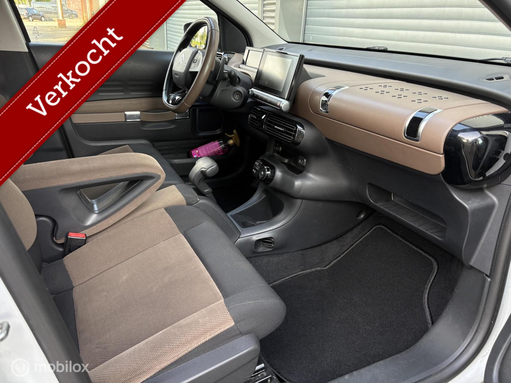 Foto van Citroen C4 Cactus