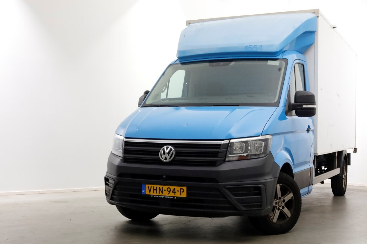 Volkswagen Crafter 35 2.0 TDI E6 Bakwagen met achterdeuren 2-Persoons 11-2020 2020 - voorkant