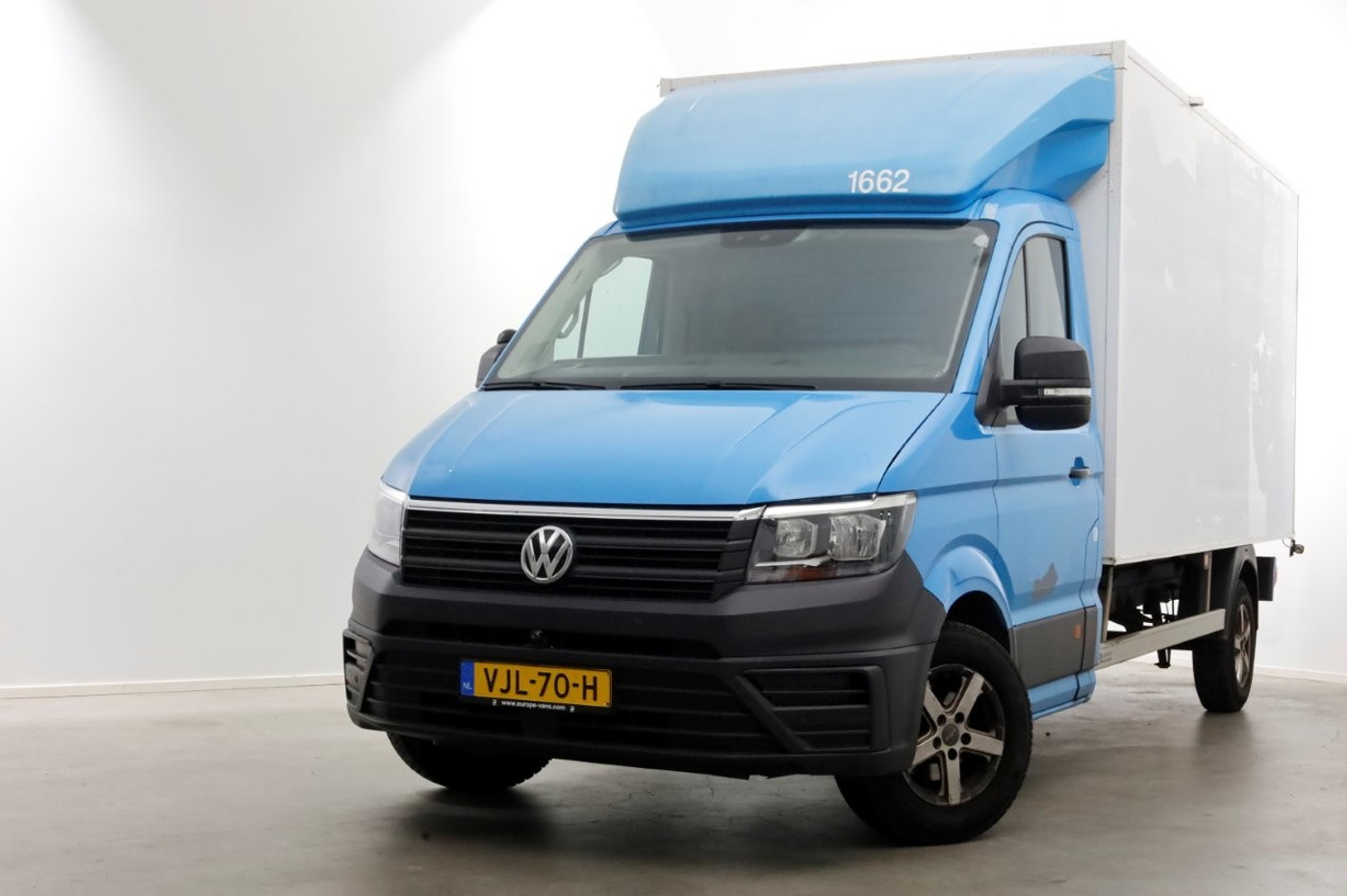 Volkswagen Crafter 35 2.0 TDI E6 Bakwagen met achterdeuren 2-Persoons 02-2021 2021 - voorkant