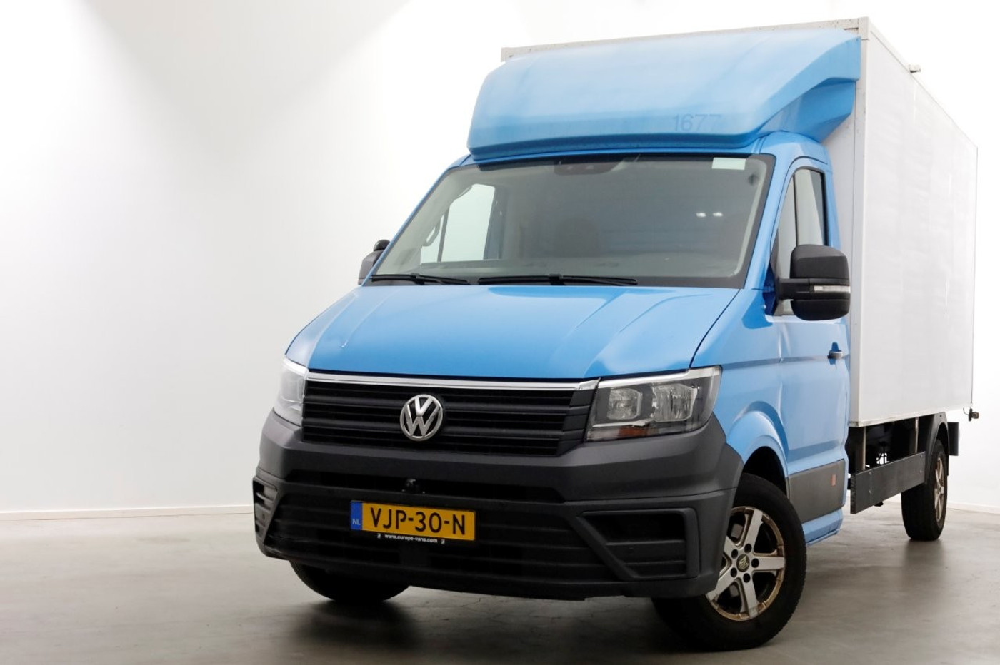 Volkswagen Crafter 35 2.0 TDI E6 Bakwagen met achterdeuren 2-Persoons 03-2021 2021 - voorkant