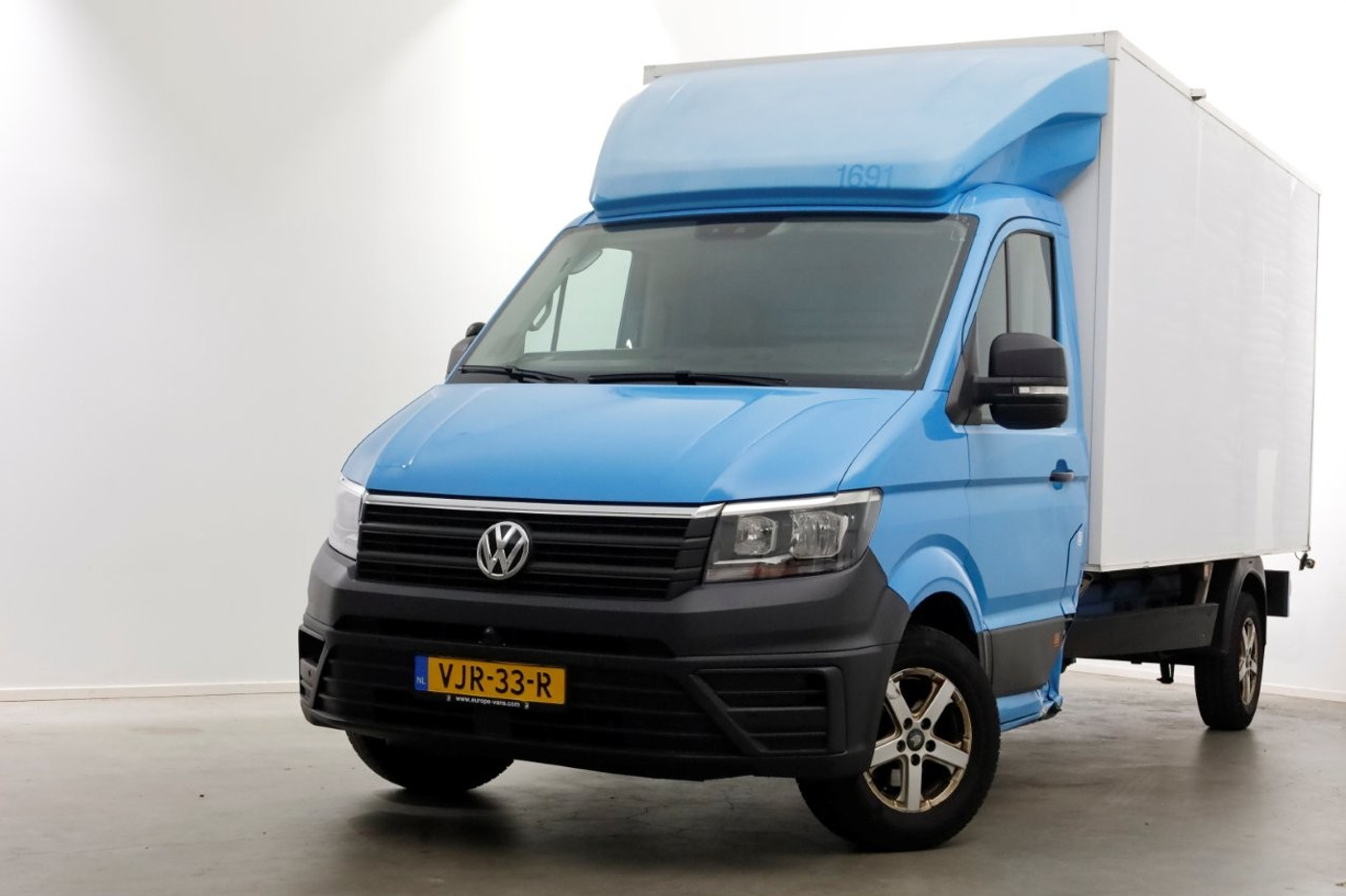 Volkswagen Crafter 35 2.0 TDI E6 Bakwagen met achterdeuren 2-Persoons 03-2021 2021 - voorkant