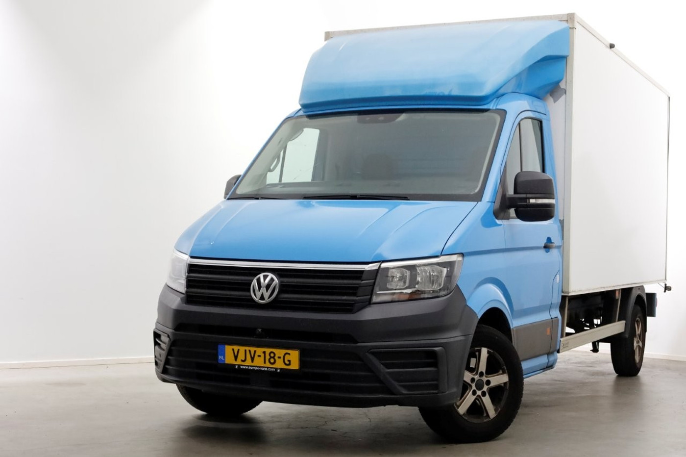 Volkswagen Crafter 35 2.0 TDI E6 Bakwagen met achterdeuren 2-Persoons 03-2021 2021 - voorkant