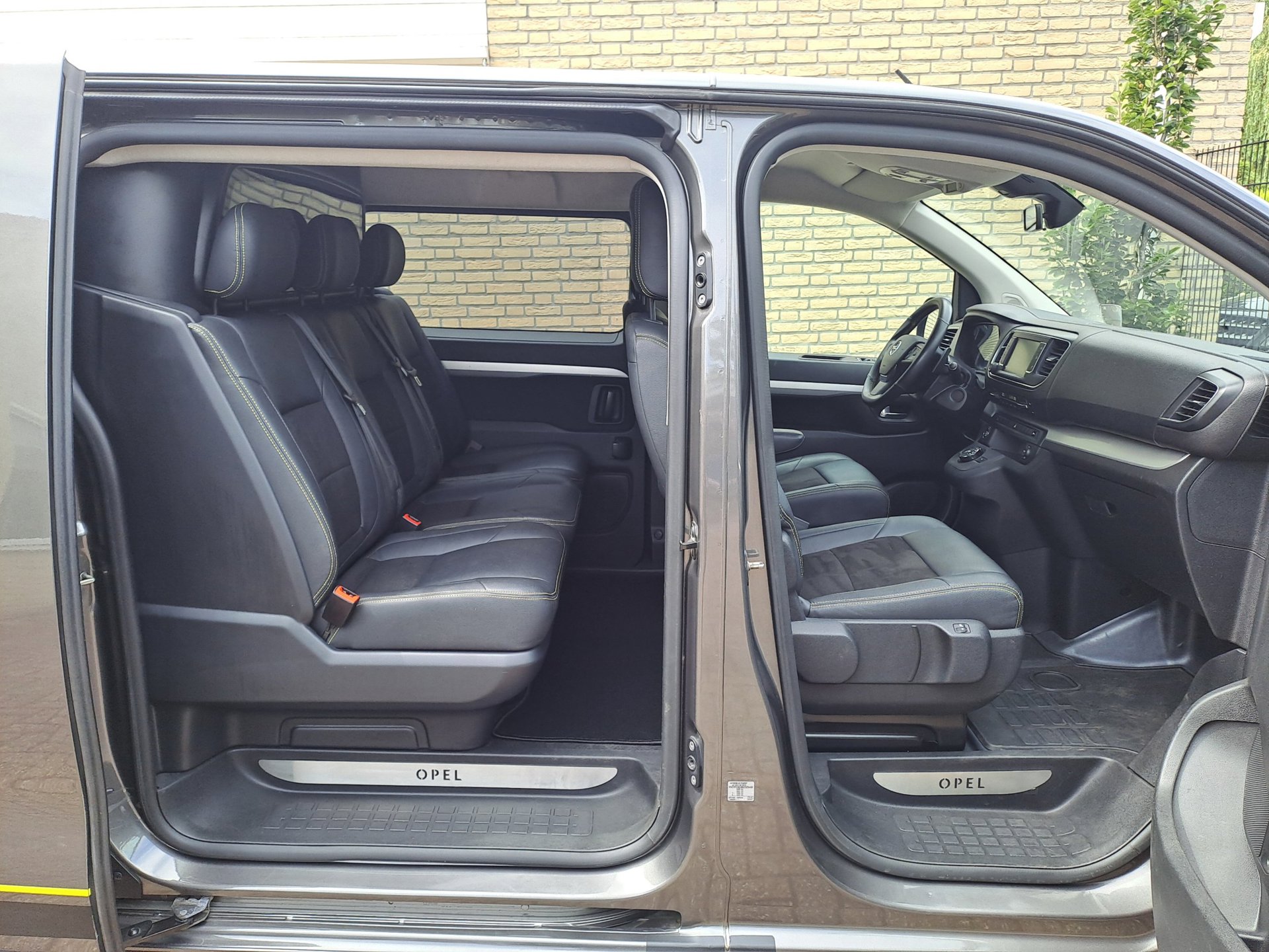 Foto van Opel Vivaro