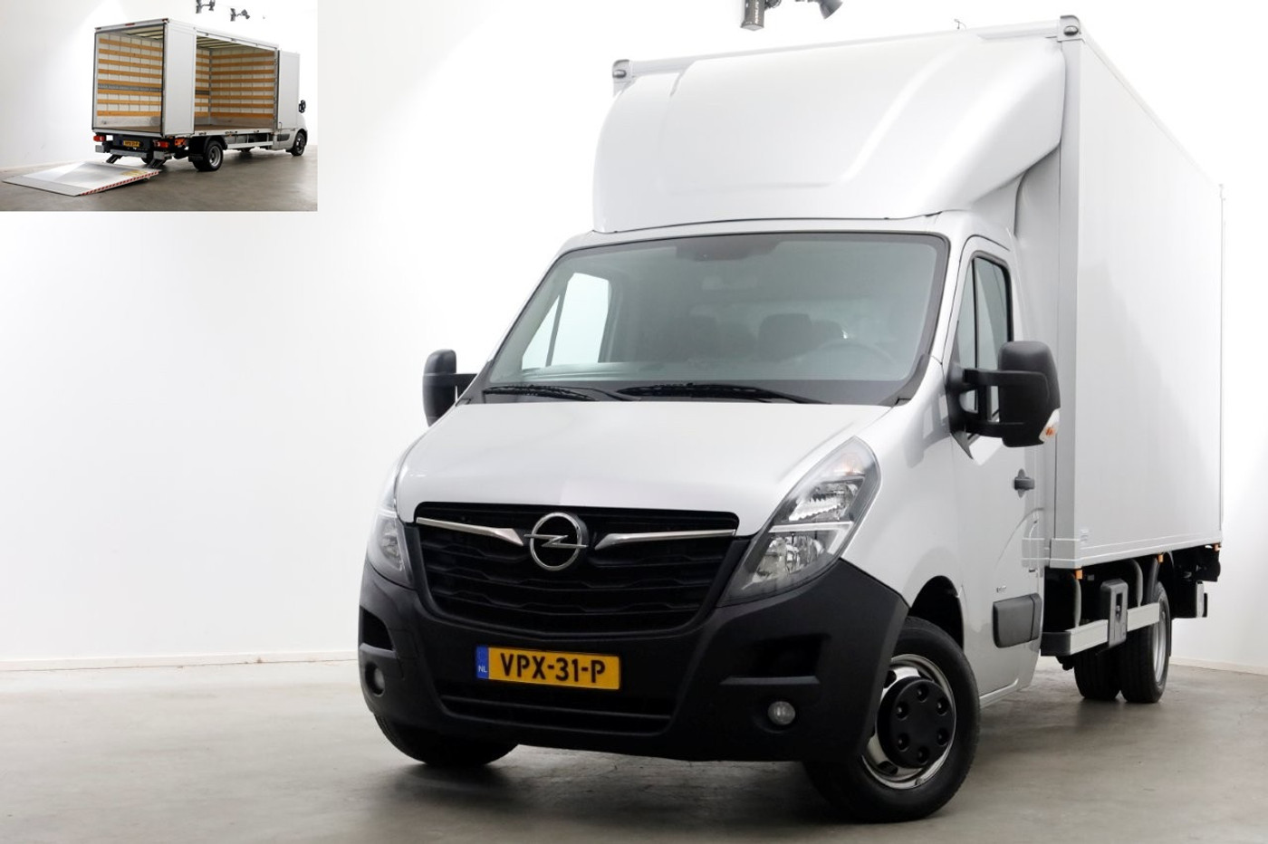 Opel Movano 2.3 Turbo 165pk Bakwagen met bovensluit-laadklep 1000kg en zijlader L445cm 05-2022 2022 - voorkant