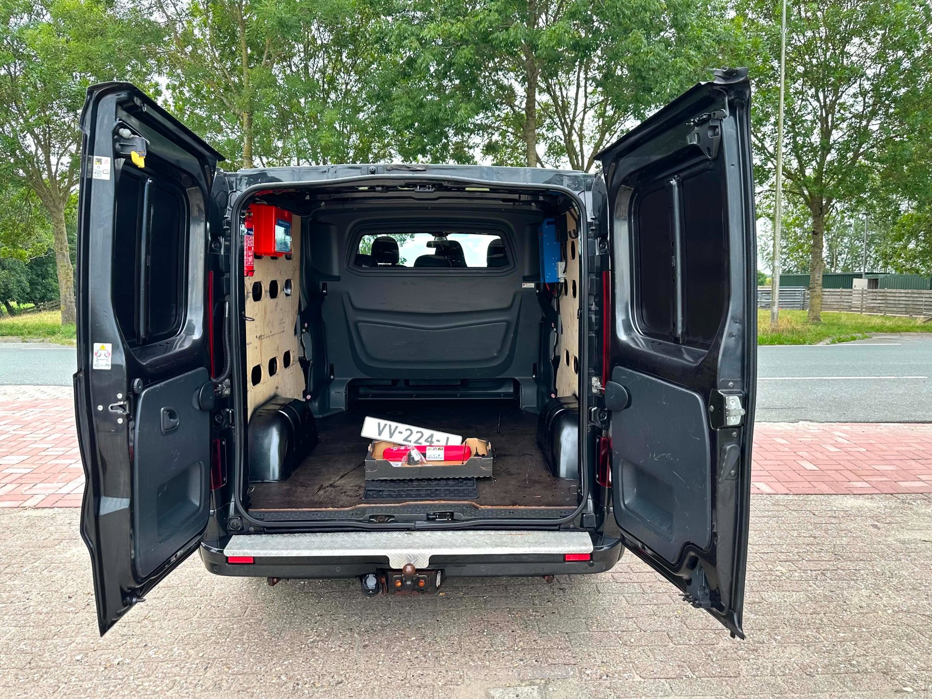 Foto van Opel Vivaro-b
