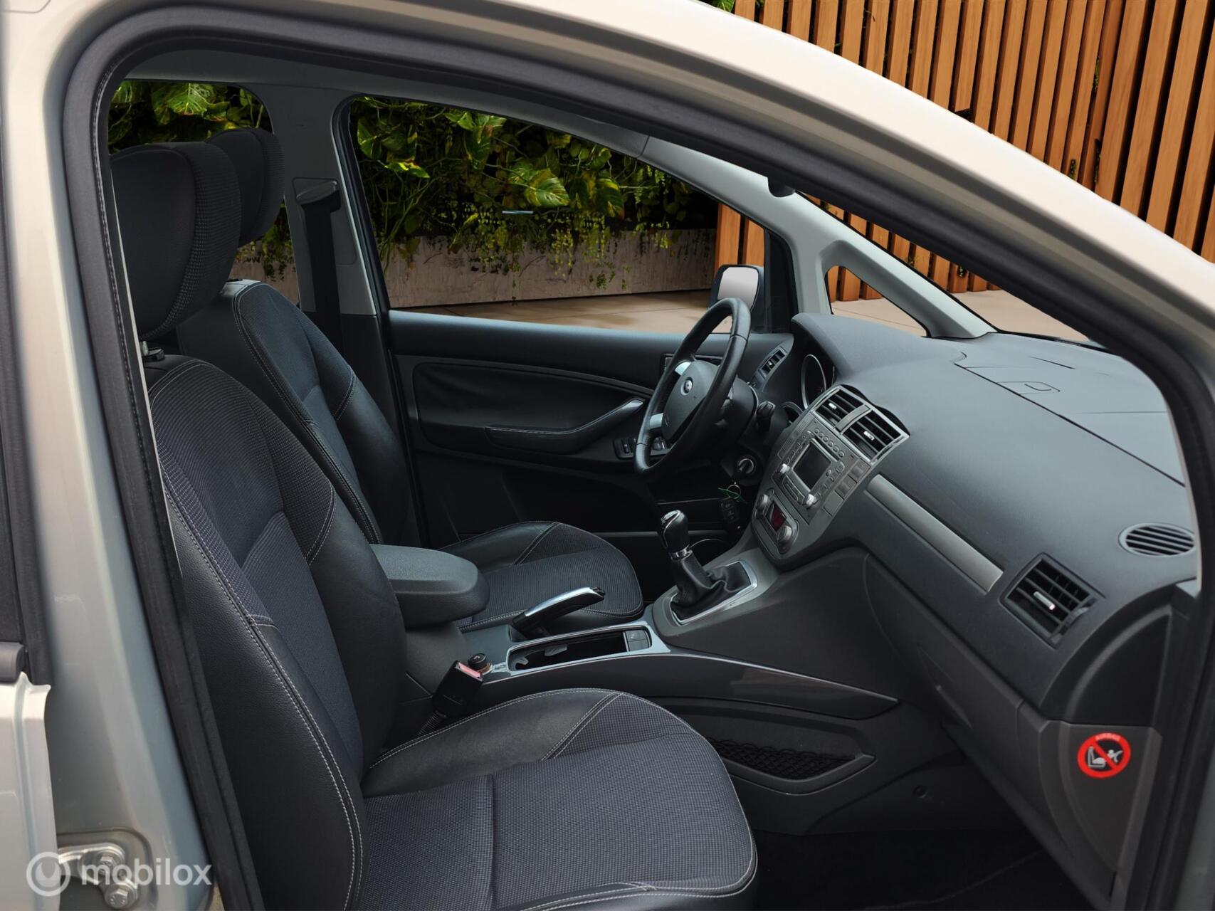 Foto van Ford C-max