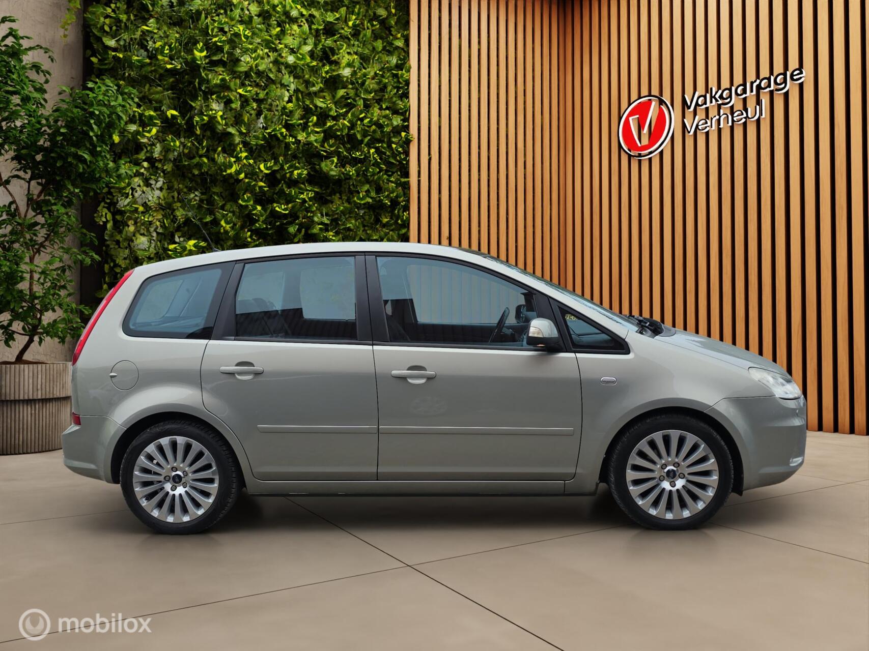Foto van Ford C-max