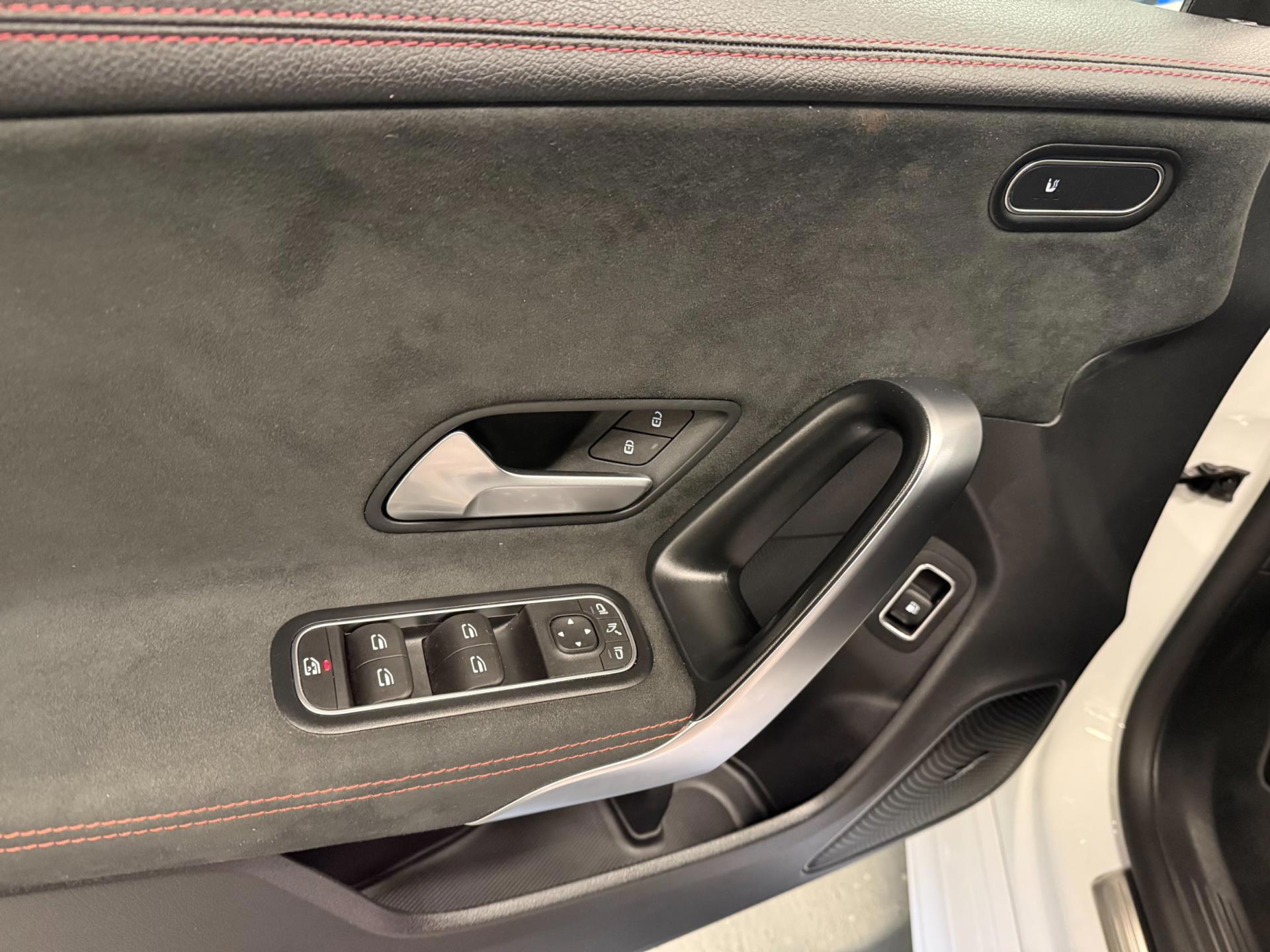 Foto van Mercedes-Benz Cla 250 E