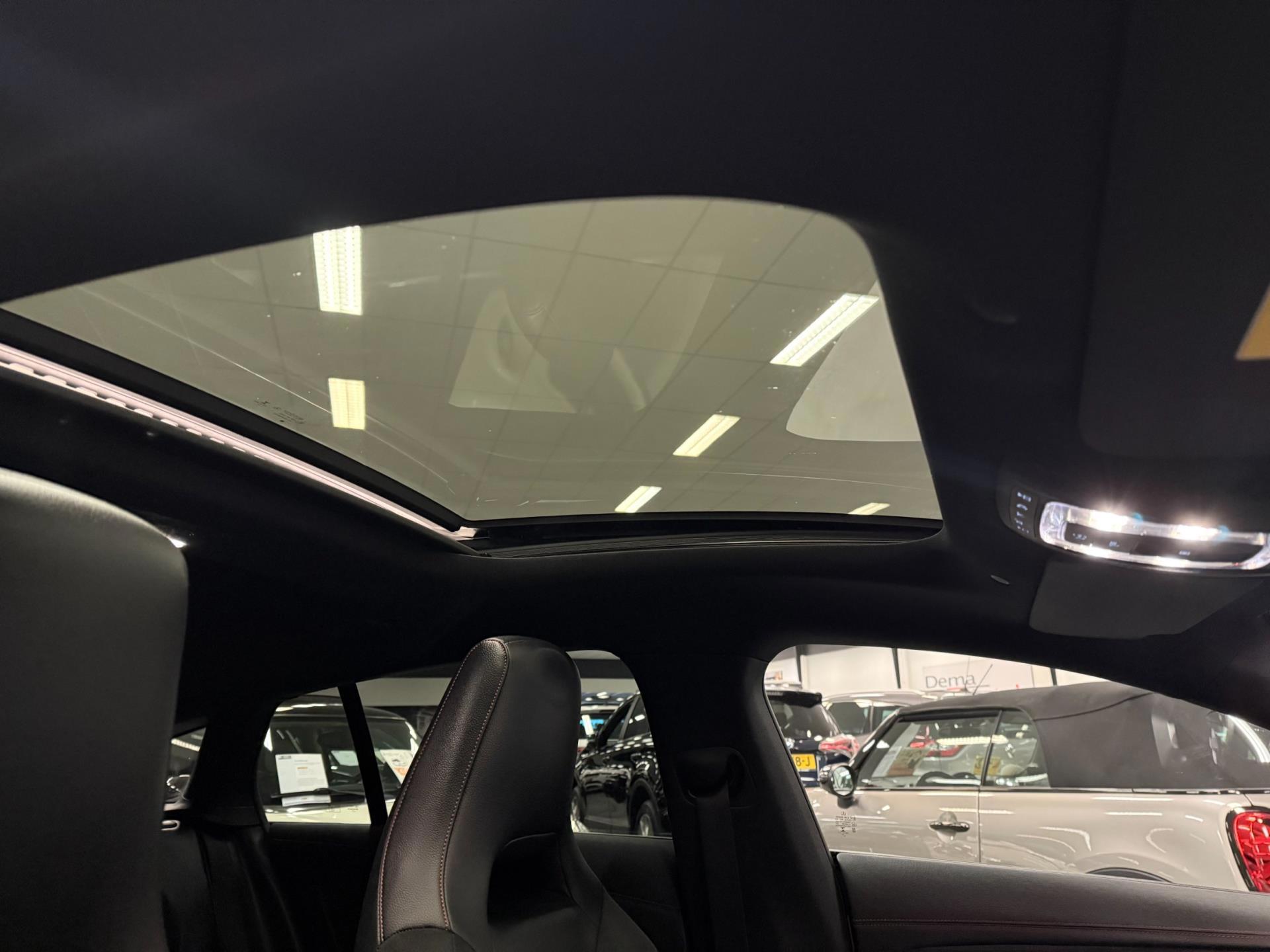 Foto van Mercedes-Benz Cla 250 E