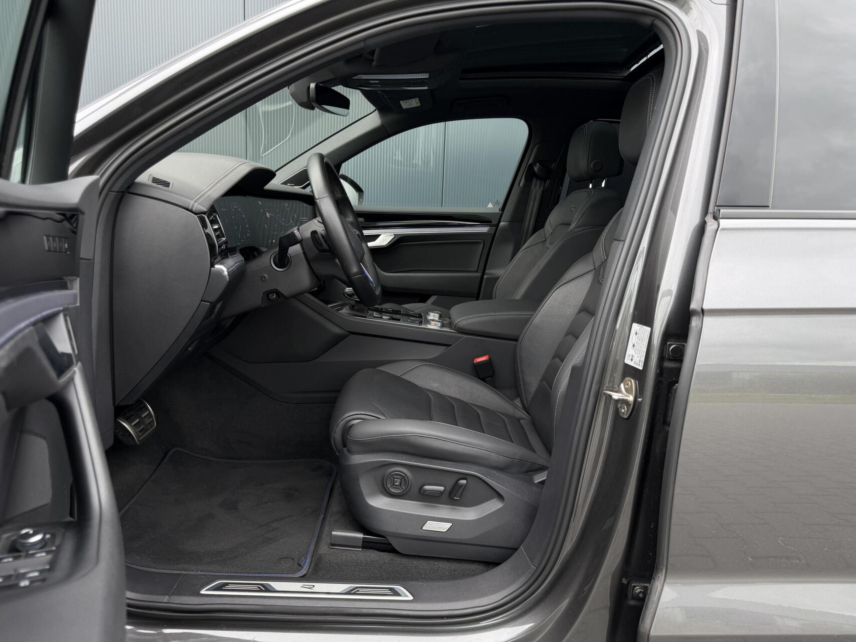 Foto van Volkswagen Touareg R