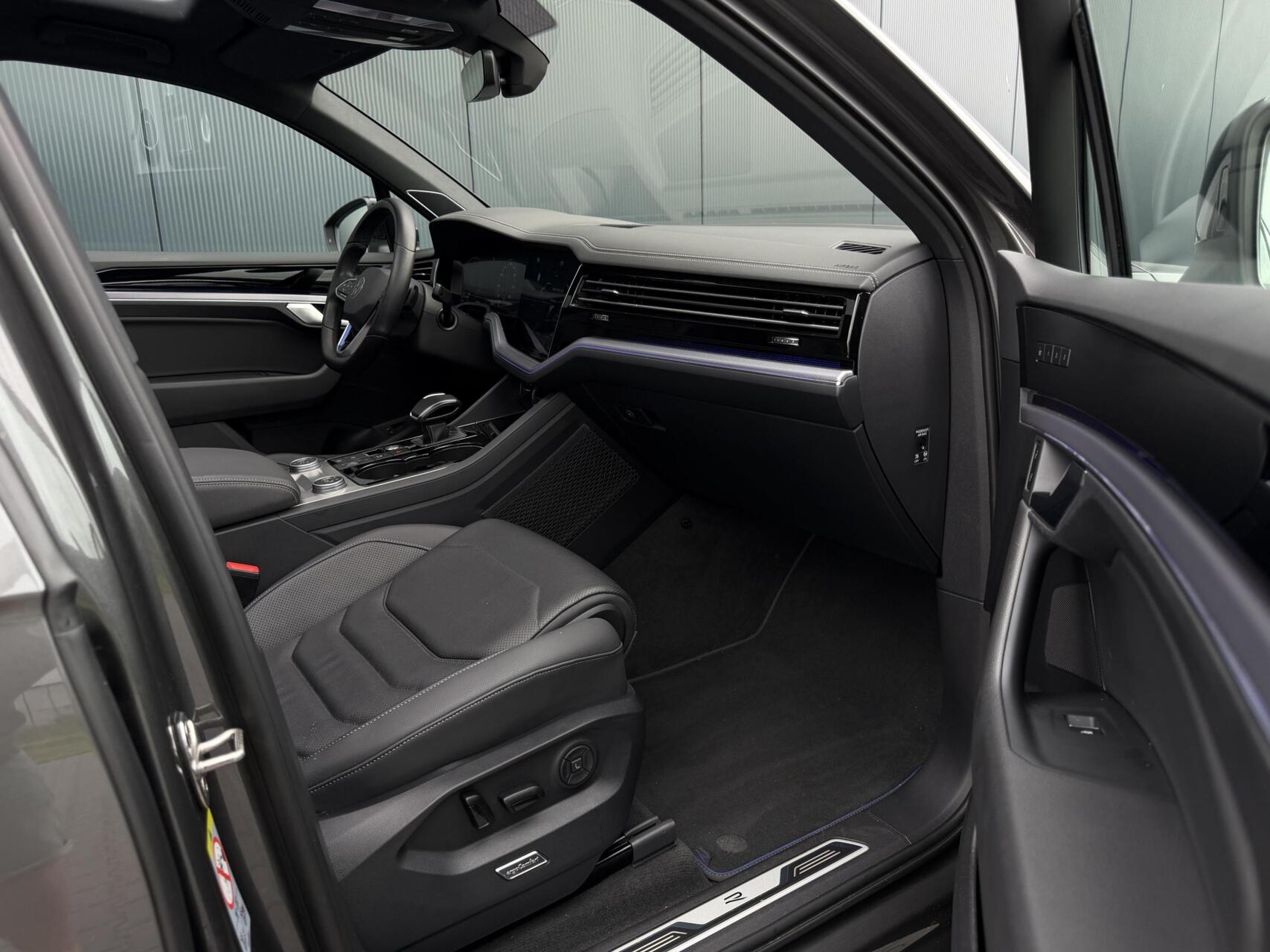 Foto van Volkswagen Touareg R