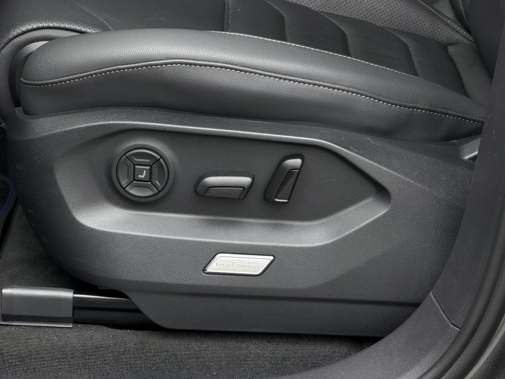 Foto van Volkswagen Touareg R