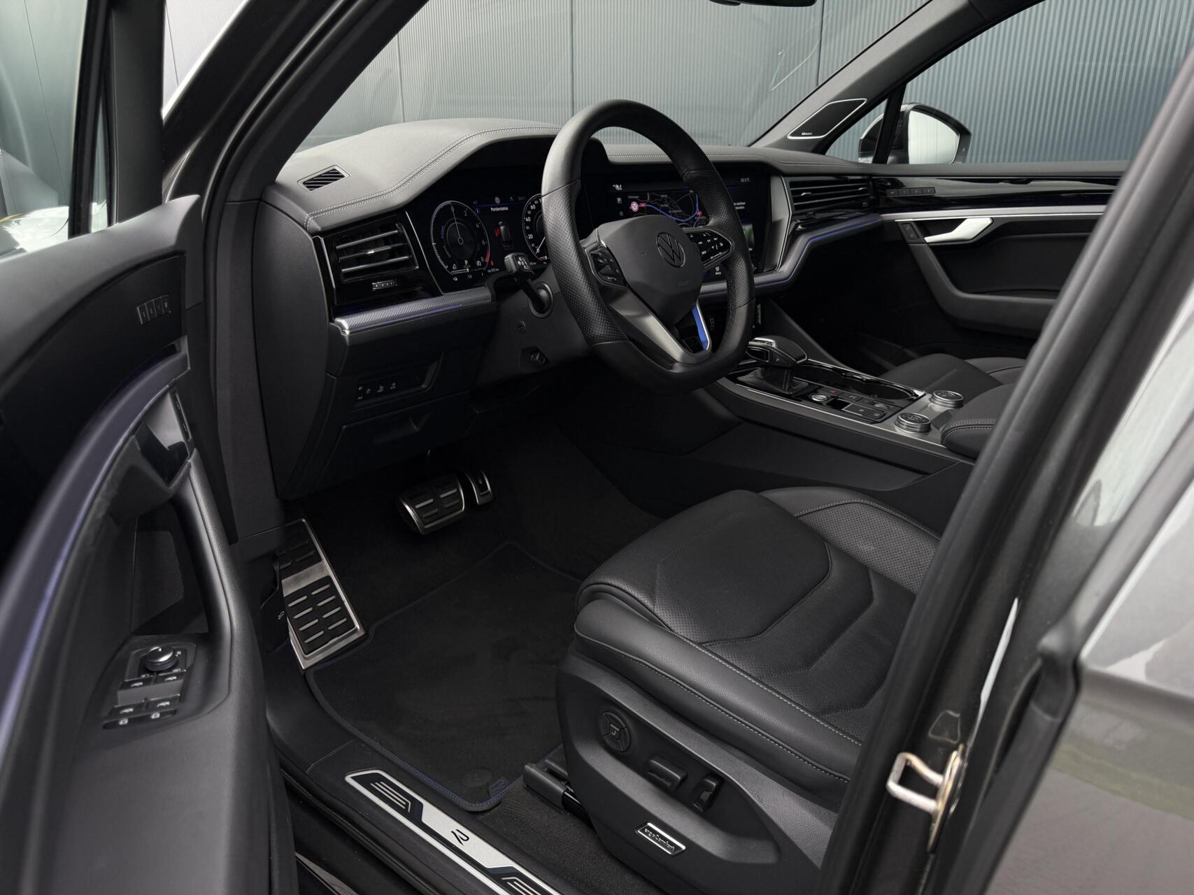 Foto van Volkswagen Touareg R
