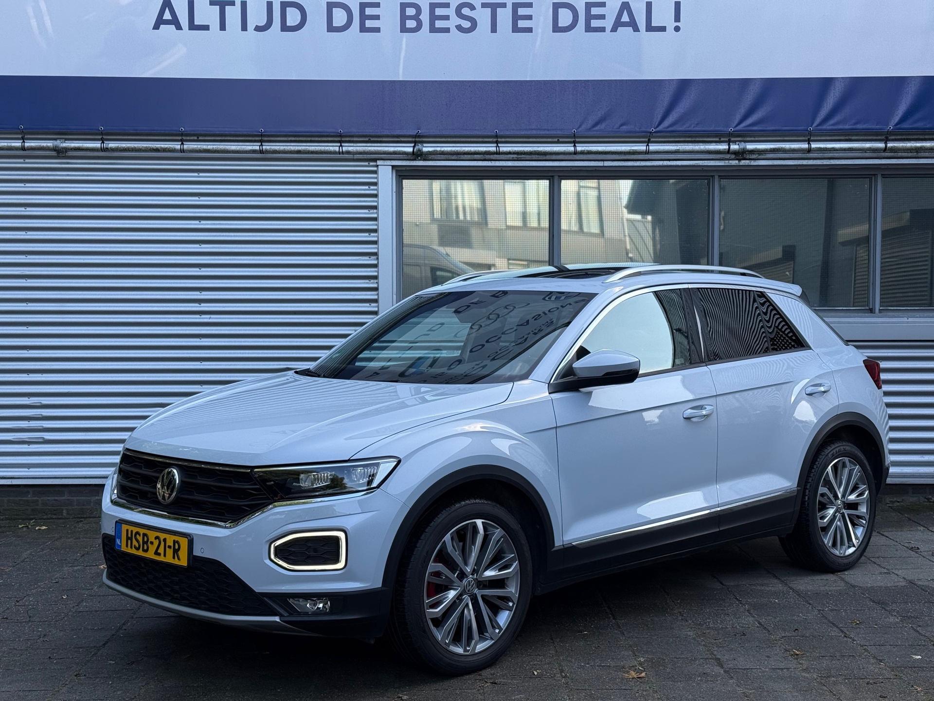 Volkswagen T-roc 2.0 TSI 4Motion Sport l Pano l Virtual l Winterset l 2018 - voorkant