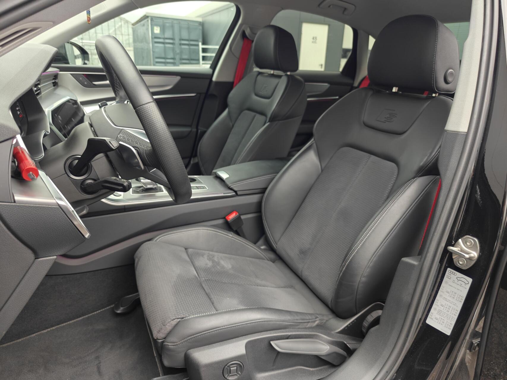 Foto van Audi A6 55 TFSI E