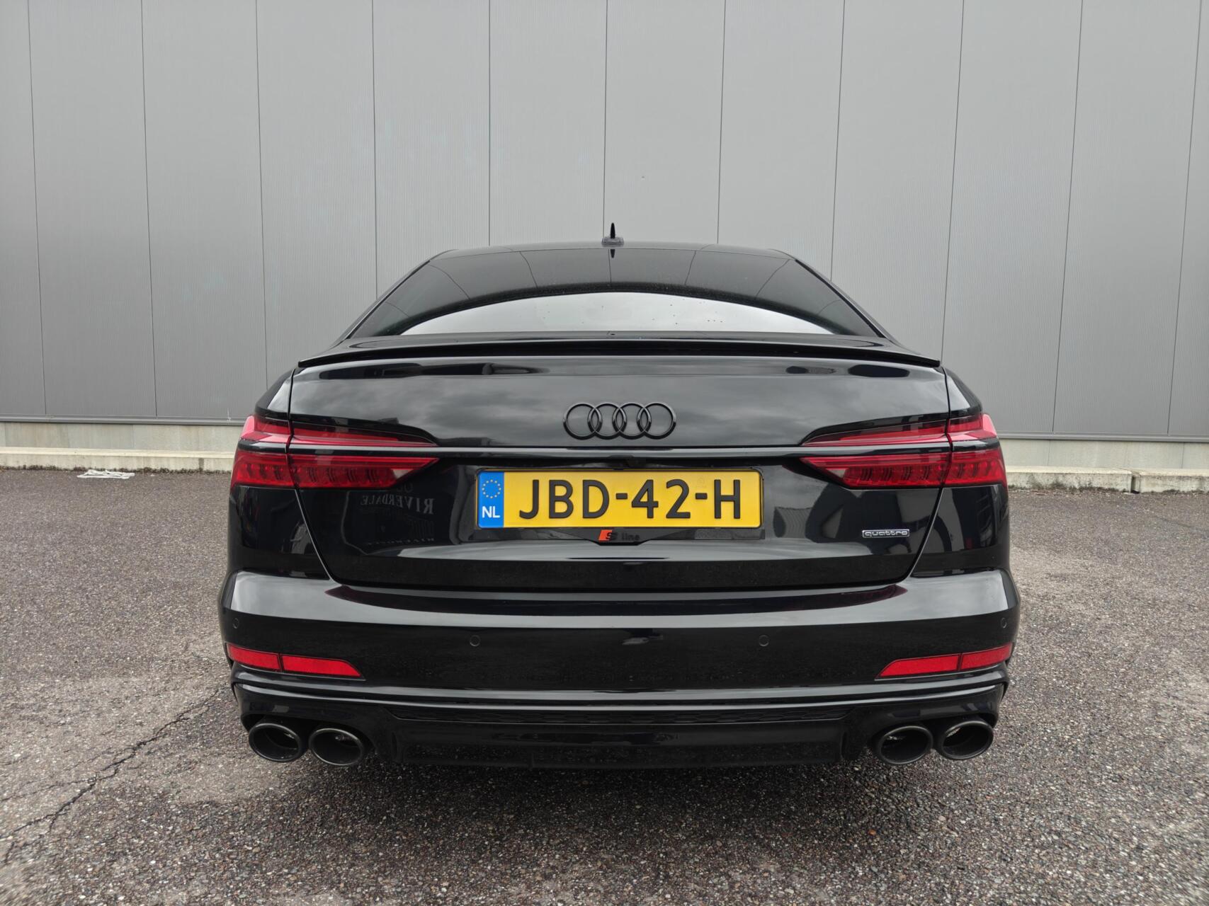Foto van Audi A6 55 TFSI E