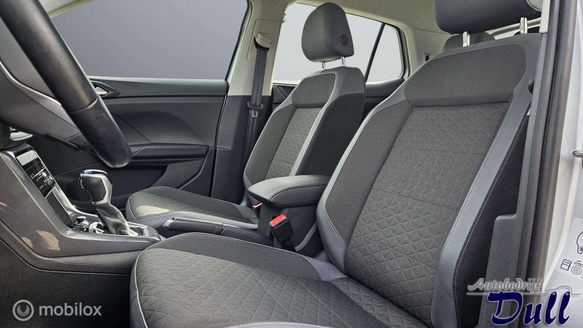 Foto van Volkswagen T-cross