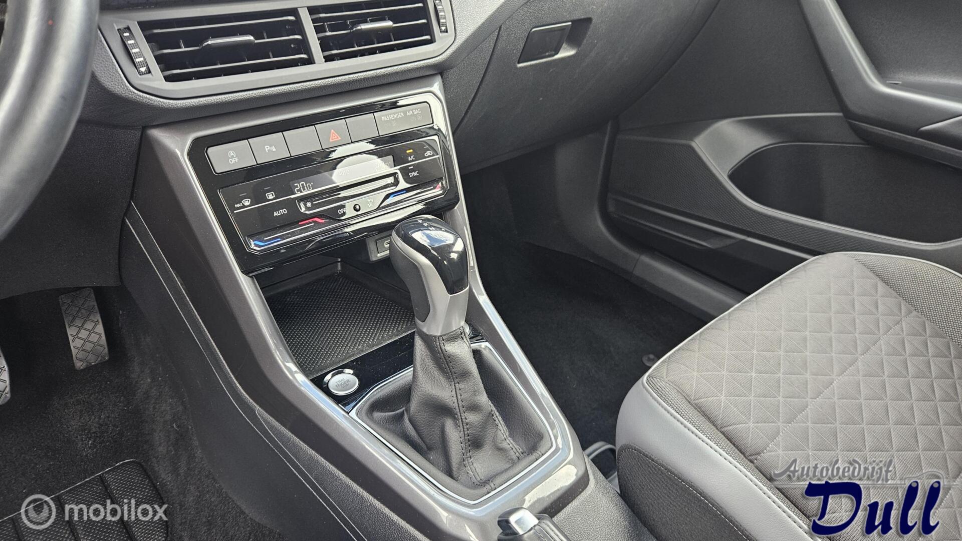 Foto van Volkswagen T-cross