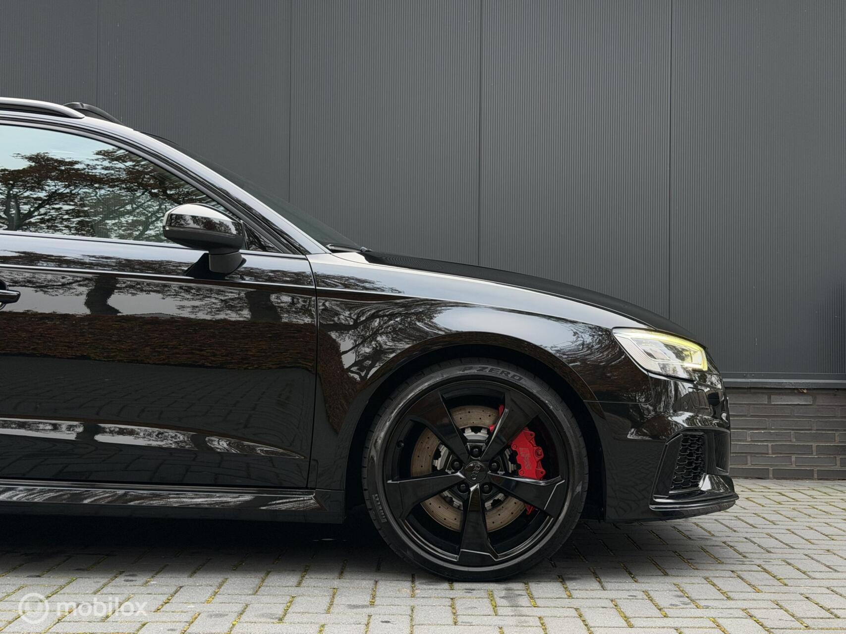 Foto van Audi RS 3 Sportback