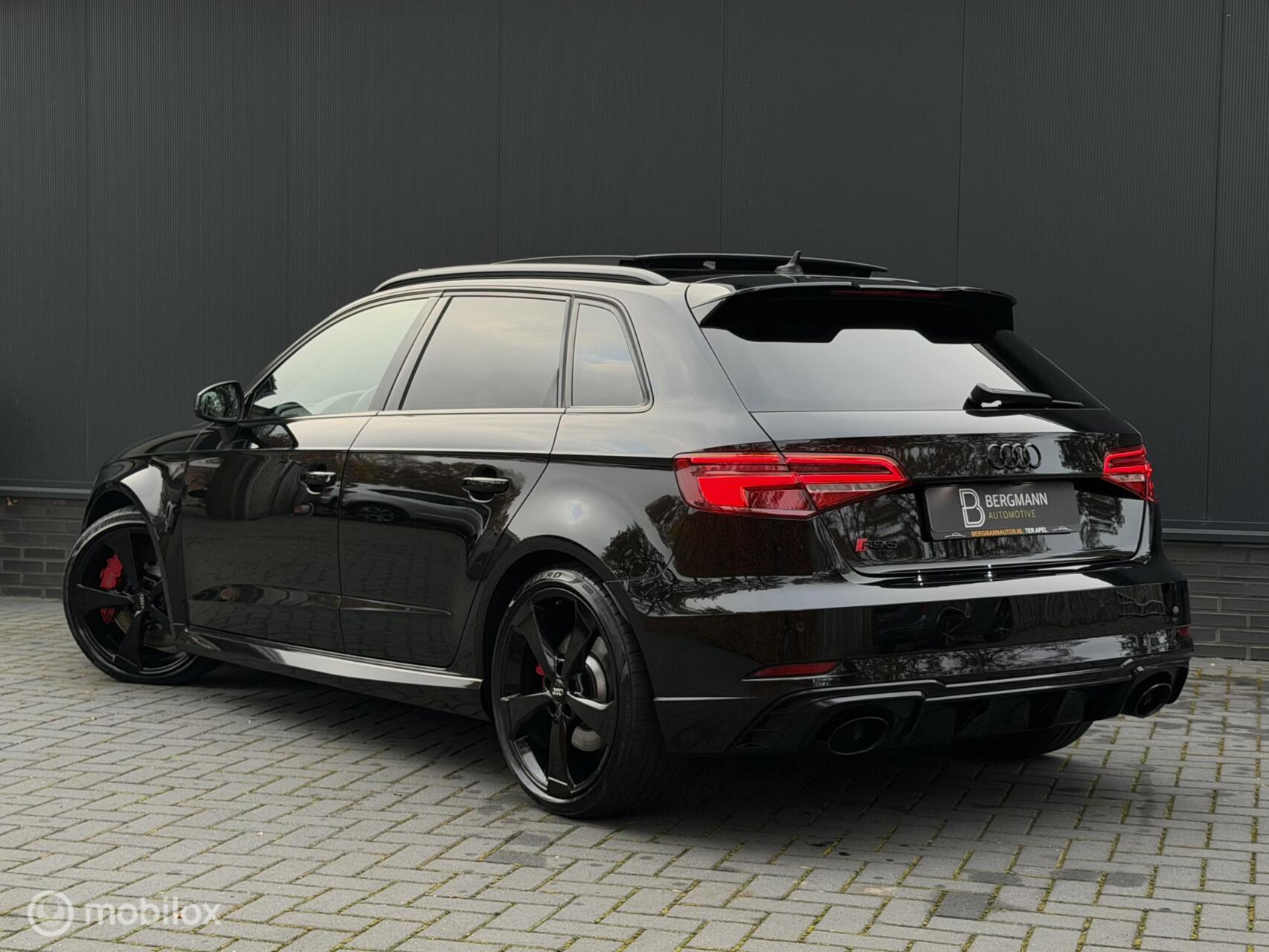 Foto van Audi RS 3 Sportback