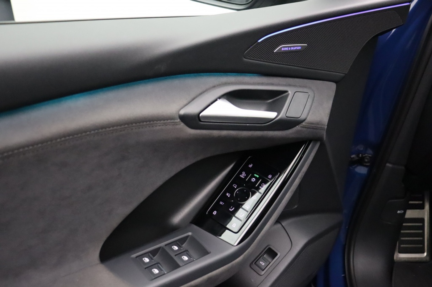 Foto van Audi Q6 Suv E-tron Quattro