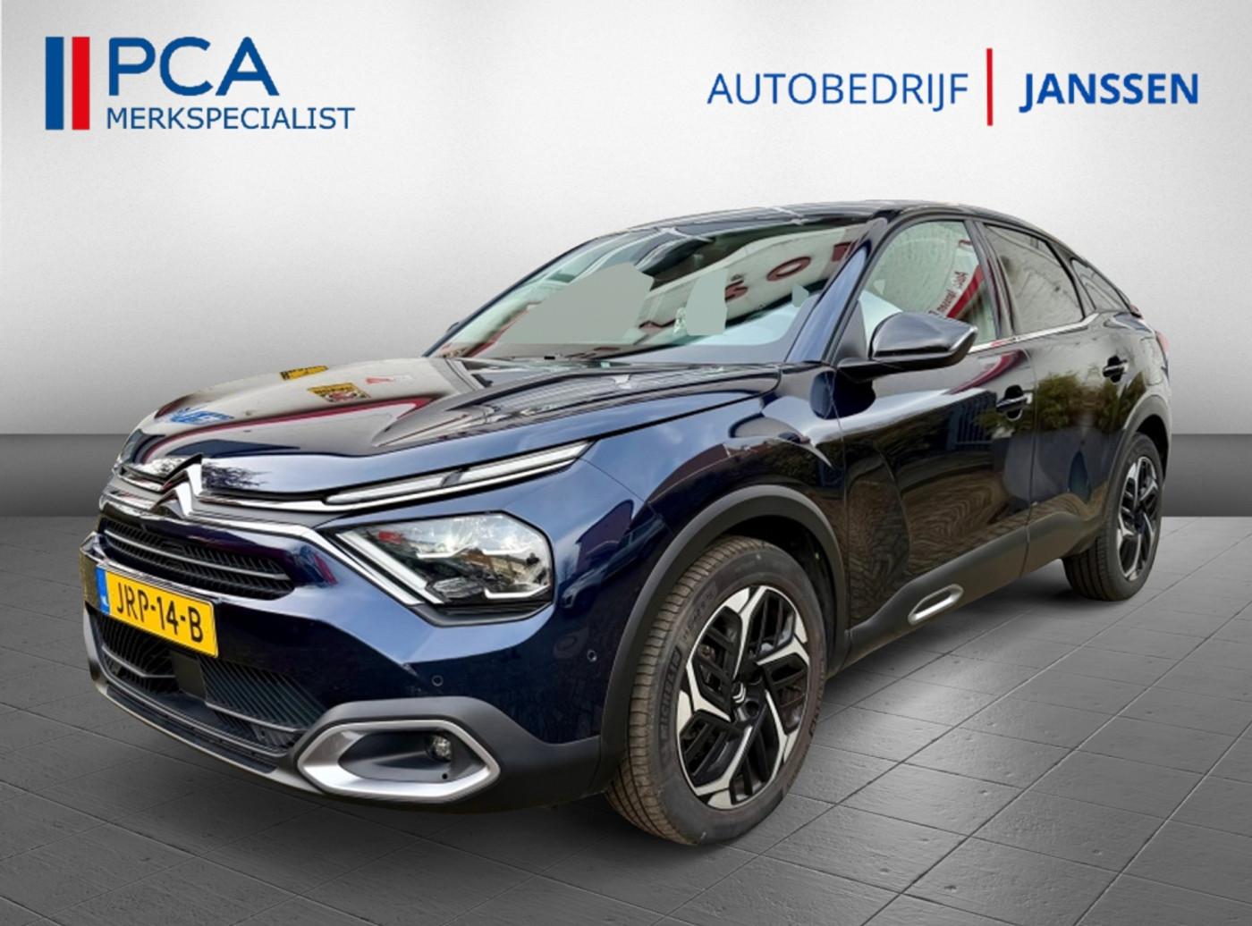 Citroen C4 1.2 Puretech Shine 2024 - voorkant