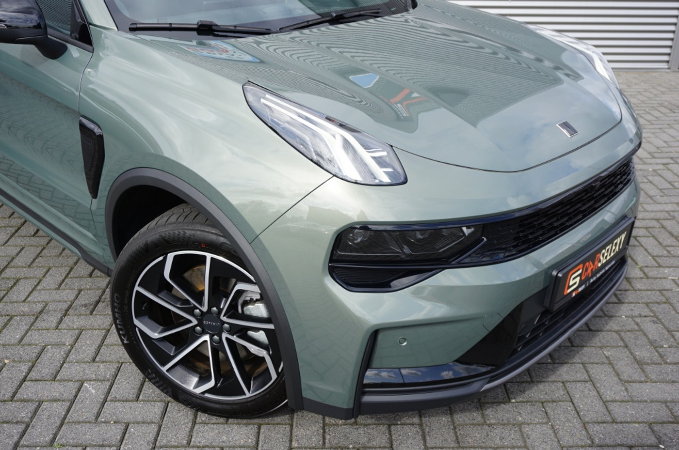 Foto van Lynk&co LYNK & Co 01