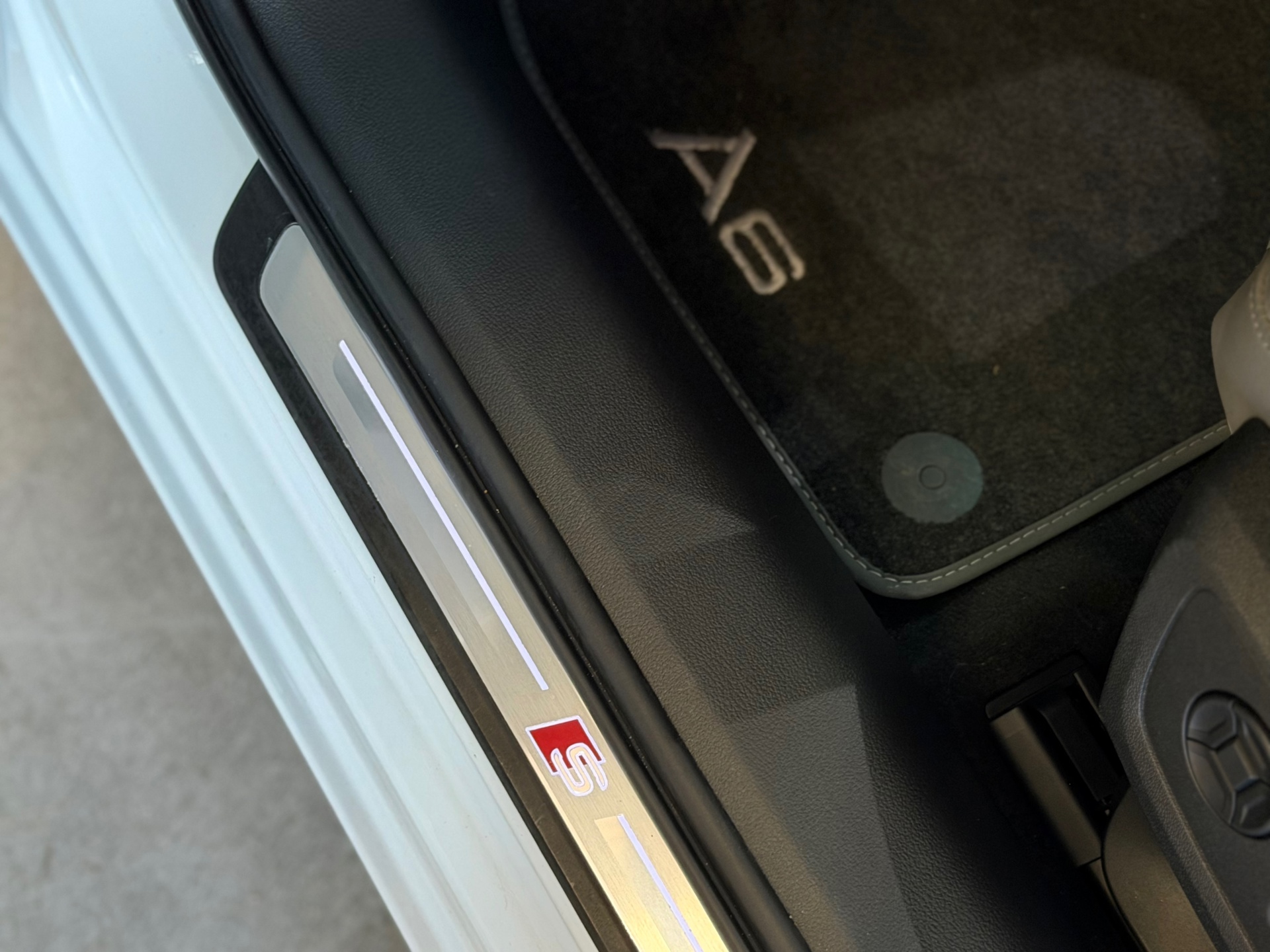 Foto van Audi A6 55 TFSI E