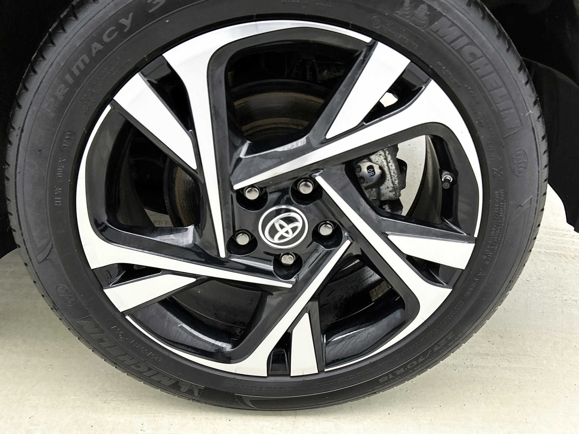 Foto van Toyota Toyota C-hr