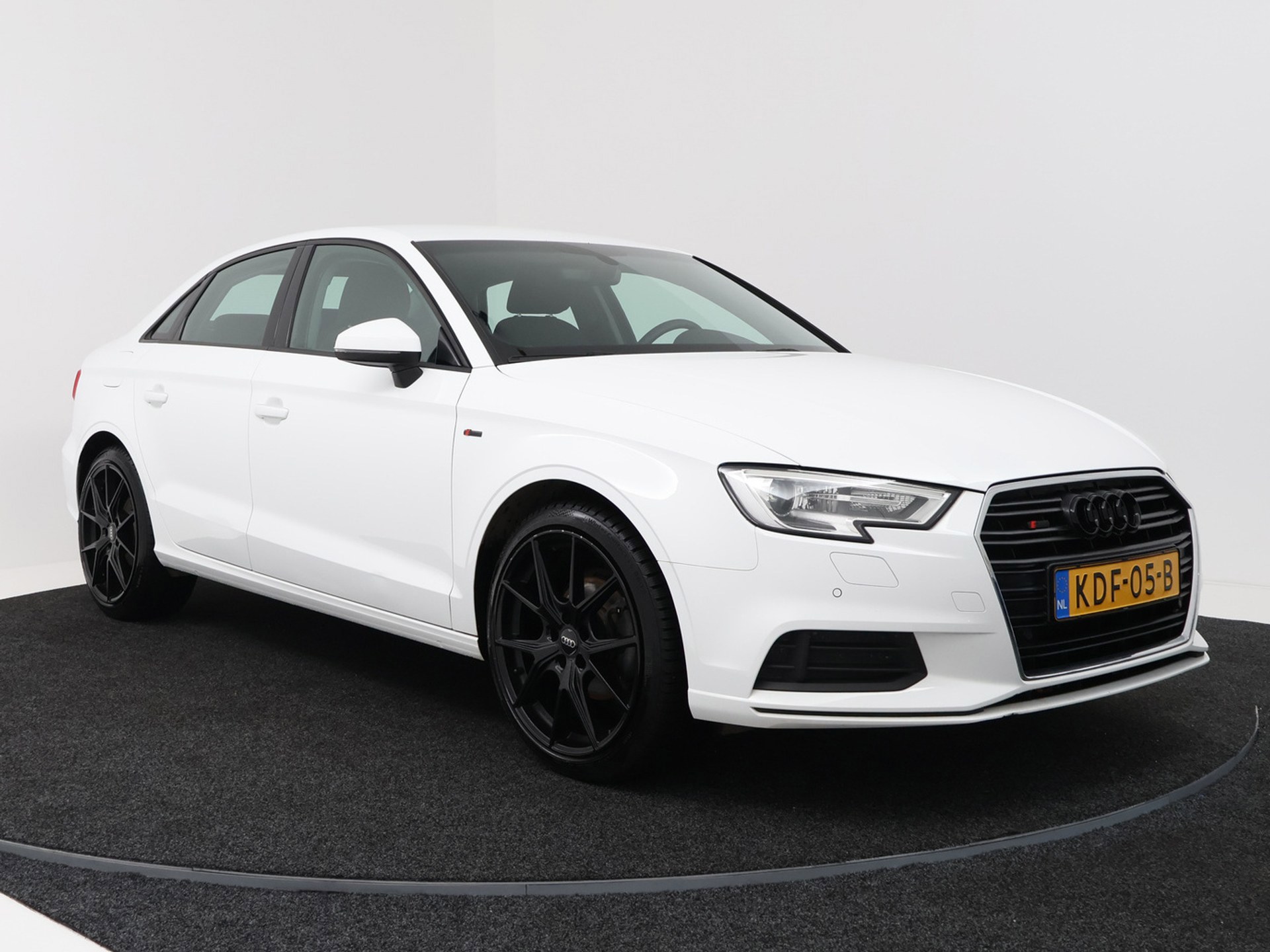 Foto van Audi A3 Limousine