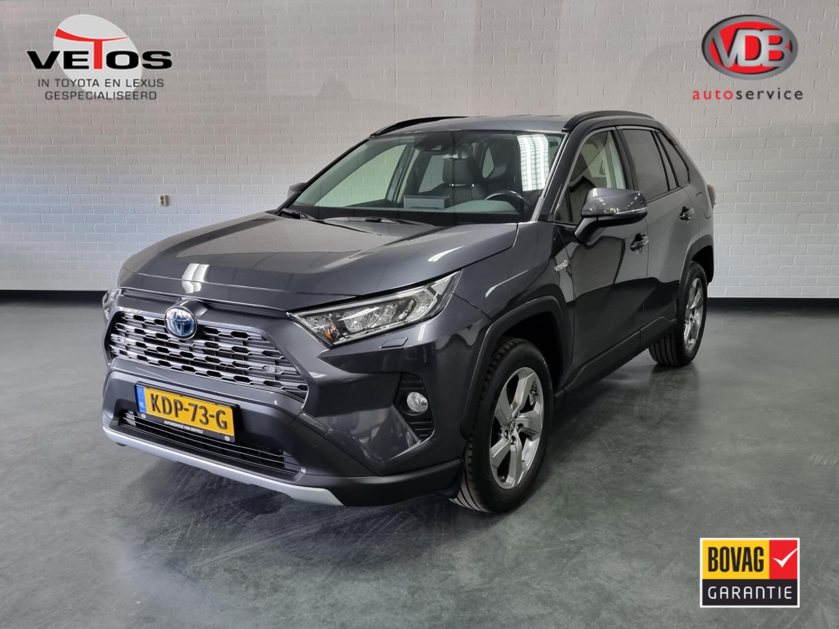 Toyota Toyota Rav4 2.5 Hybrid AWD Dynamic / PDC / NAVI / Trekhaak 2019 - voorkant