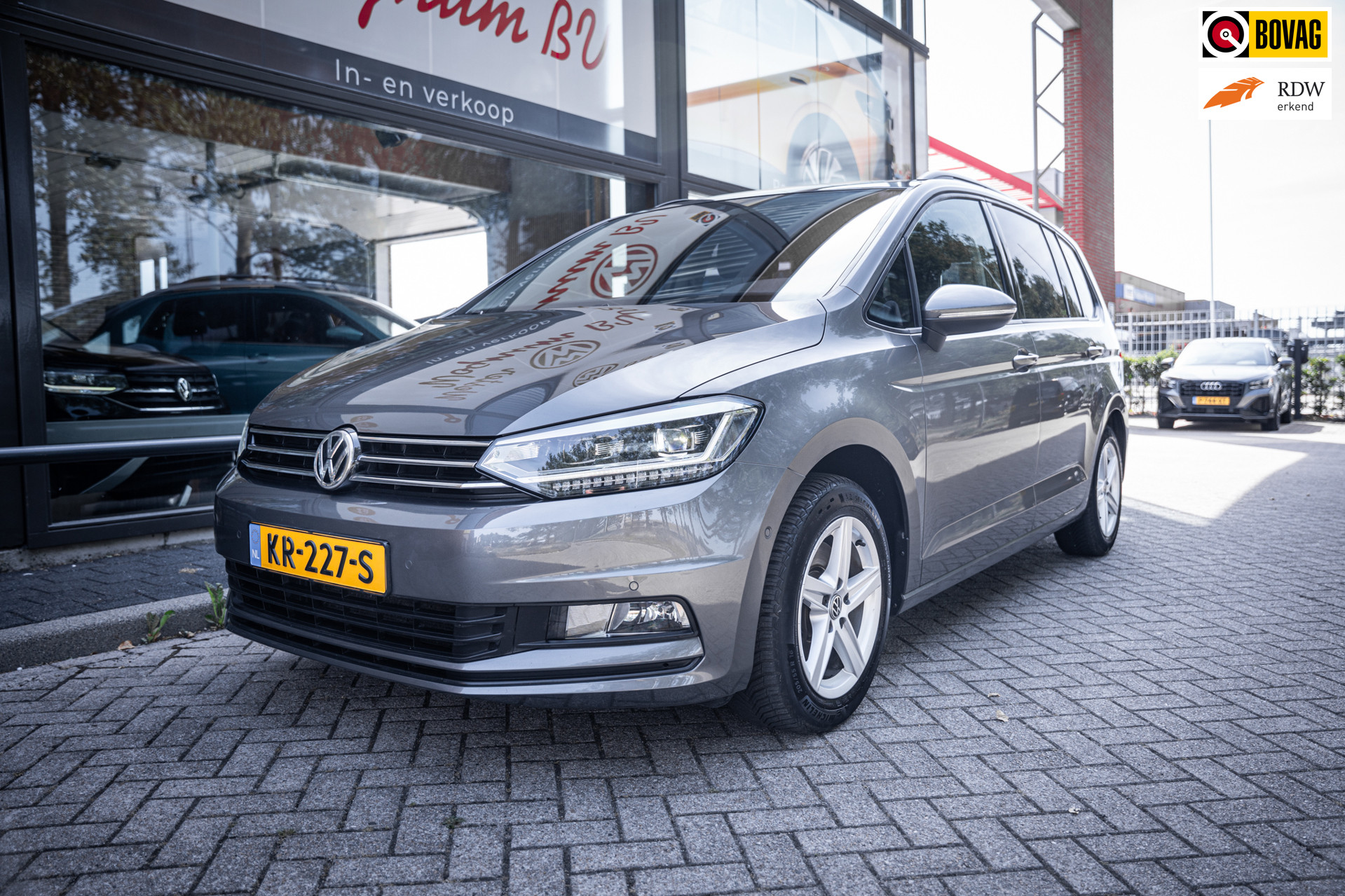 Volkswagen Touran 1.4 TSI Highline | Autom. | Cruise contr. | Led | Camera 2016 - voorkant