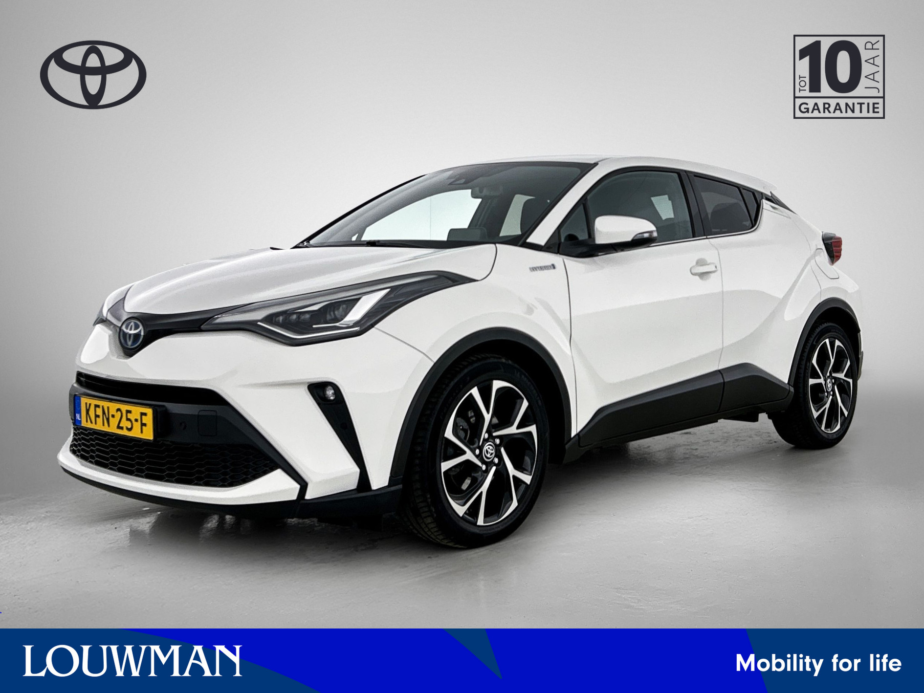 Toyota Toyota C-hr 1.8 Hybrid First Edition 2021 - voorkant