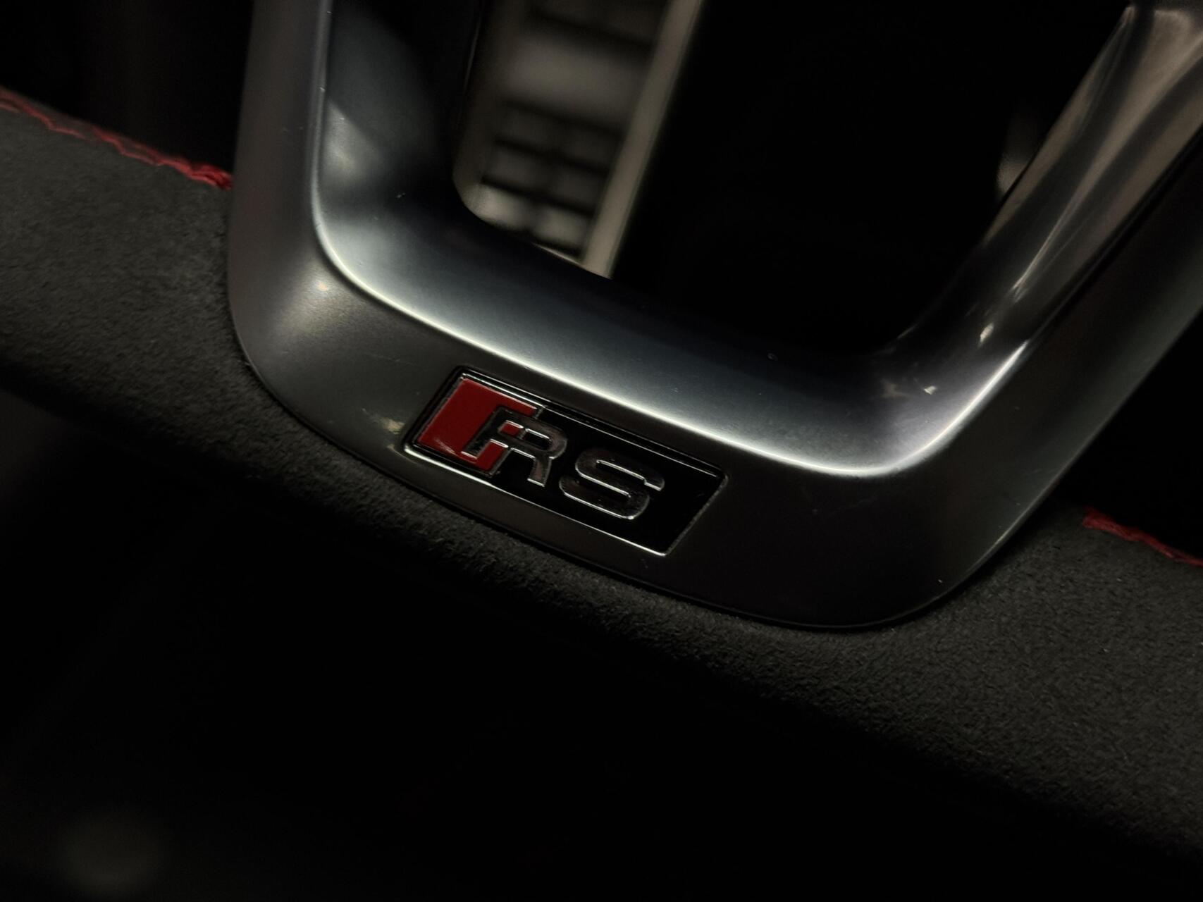 Foto van Audi RS Q3 Sportback