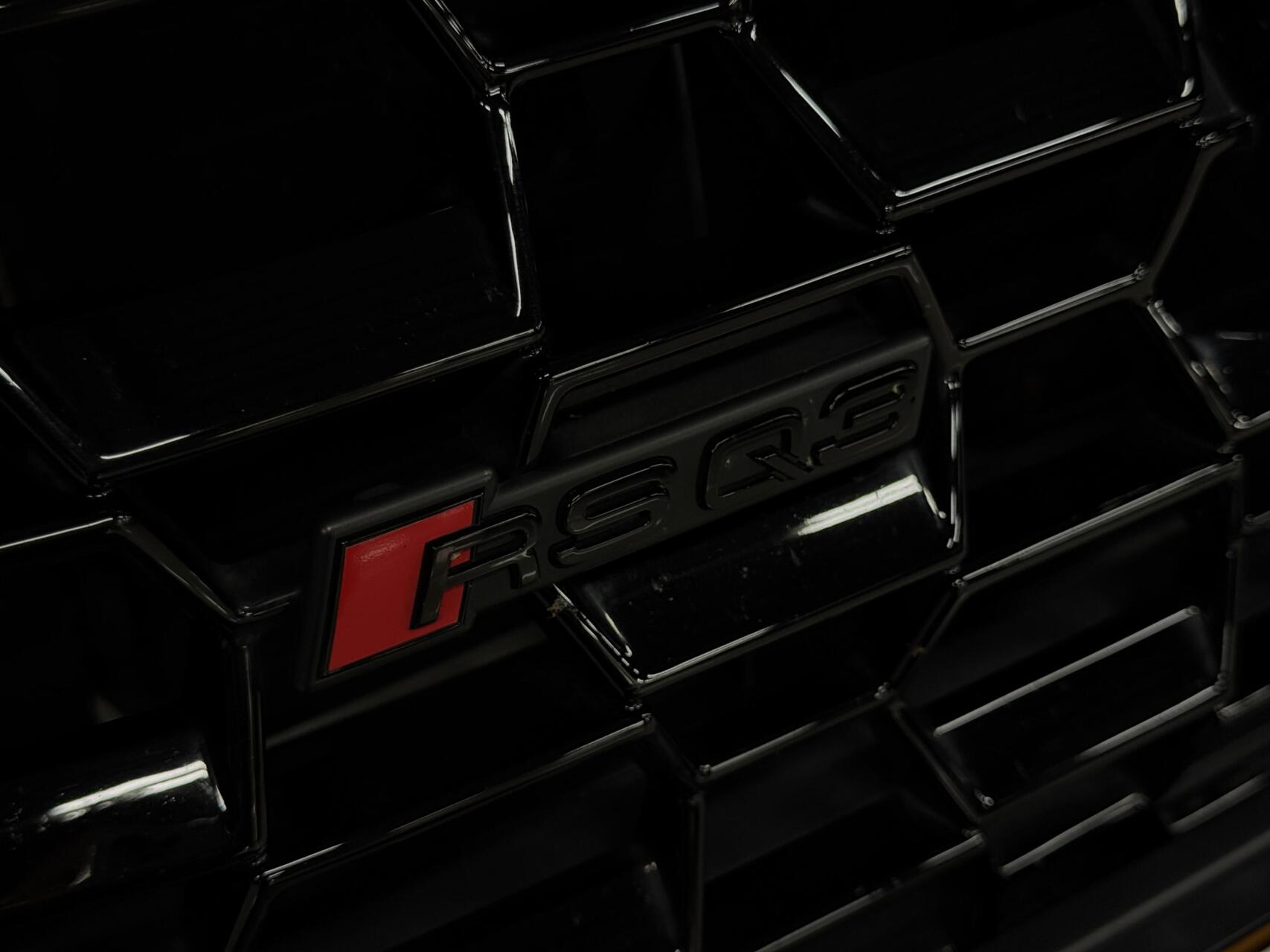 Foto van Audi RS Q3 Sportback