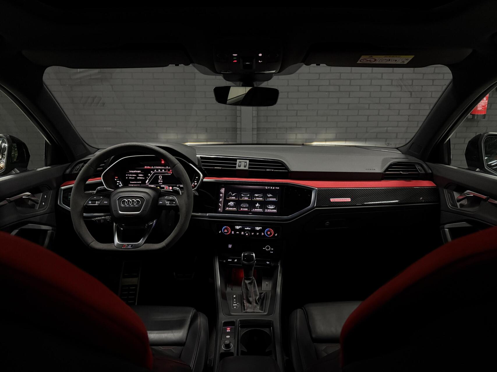 Foto van Audi RS Q3 Sportback