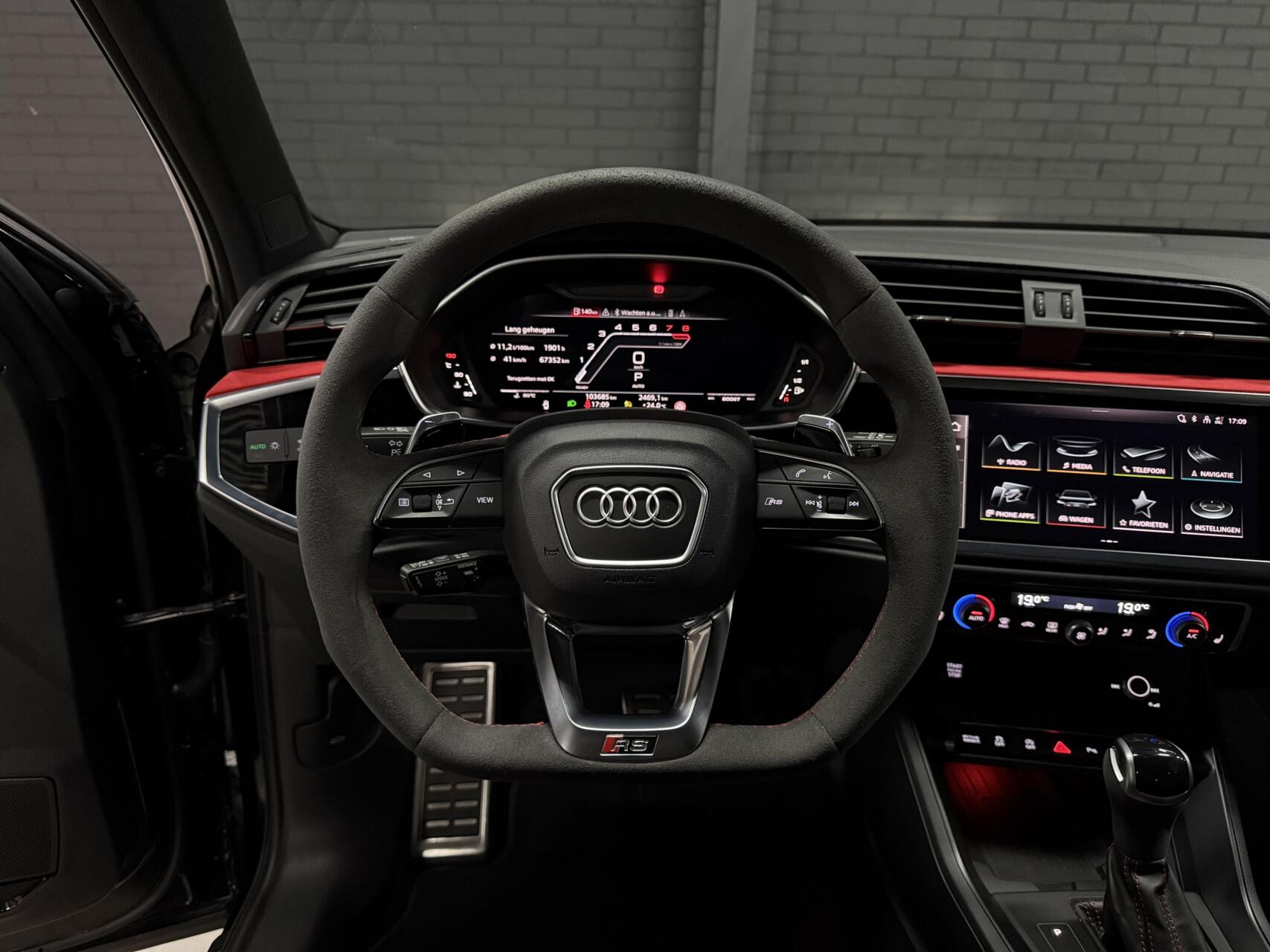Foto van Audi RS Q3 Sportback