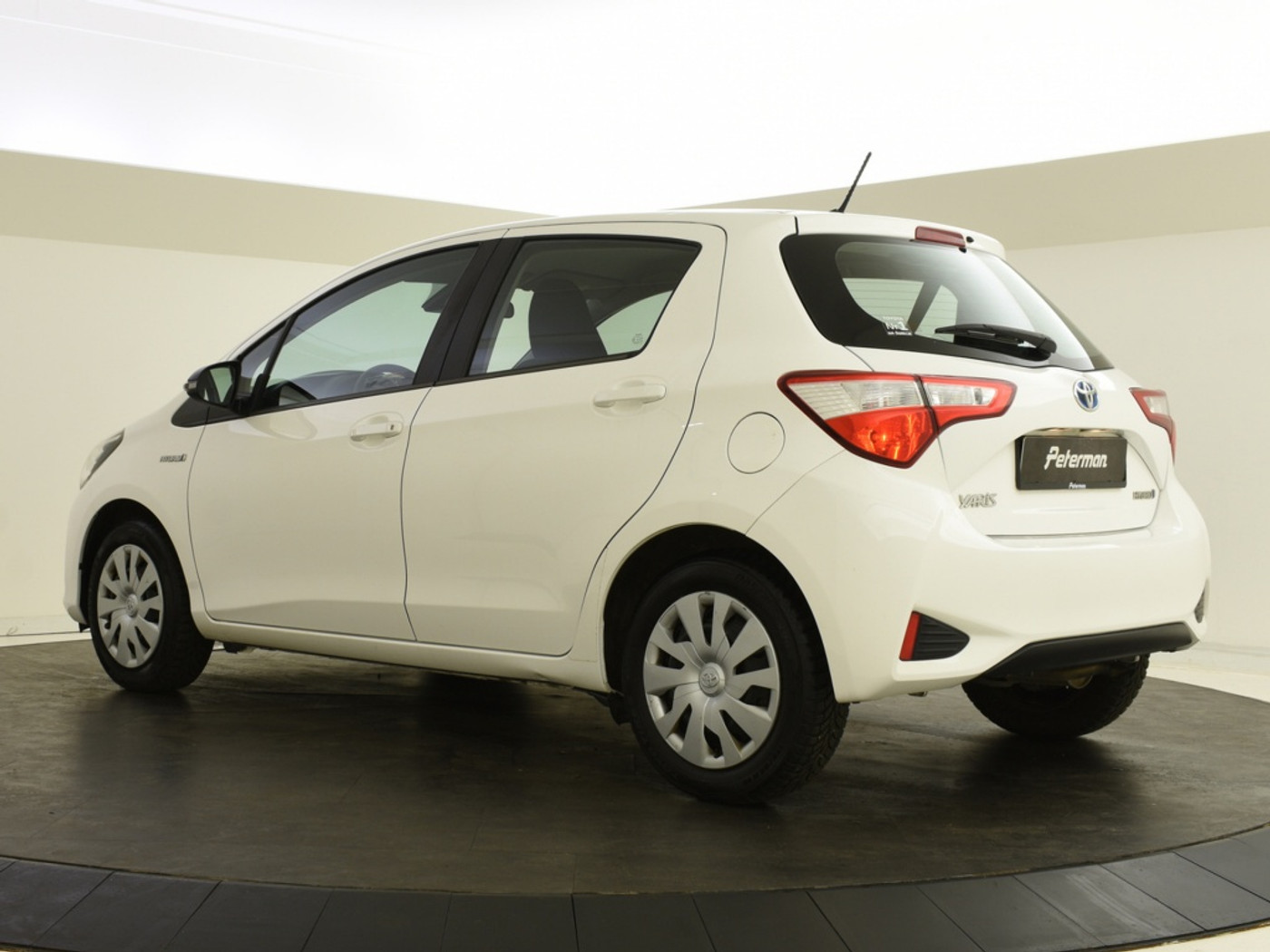 Foto van Toyota Toyota Yaris Hybrid