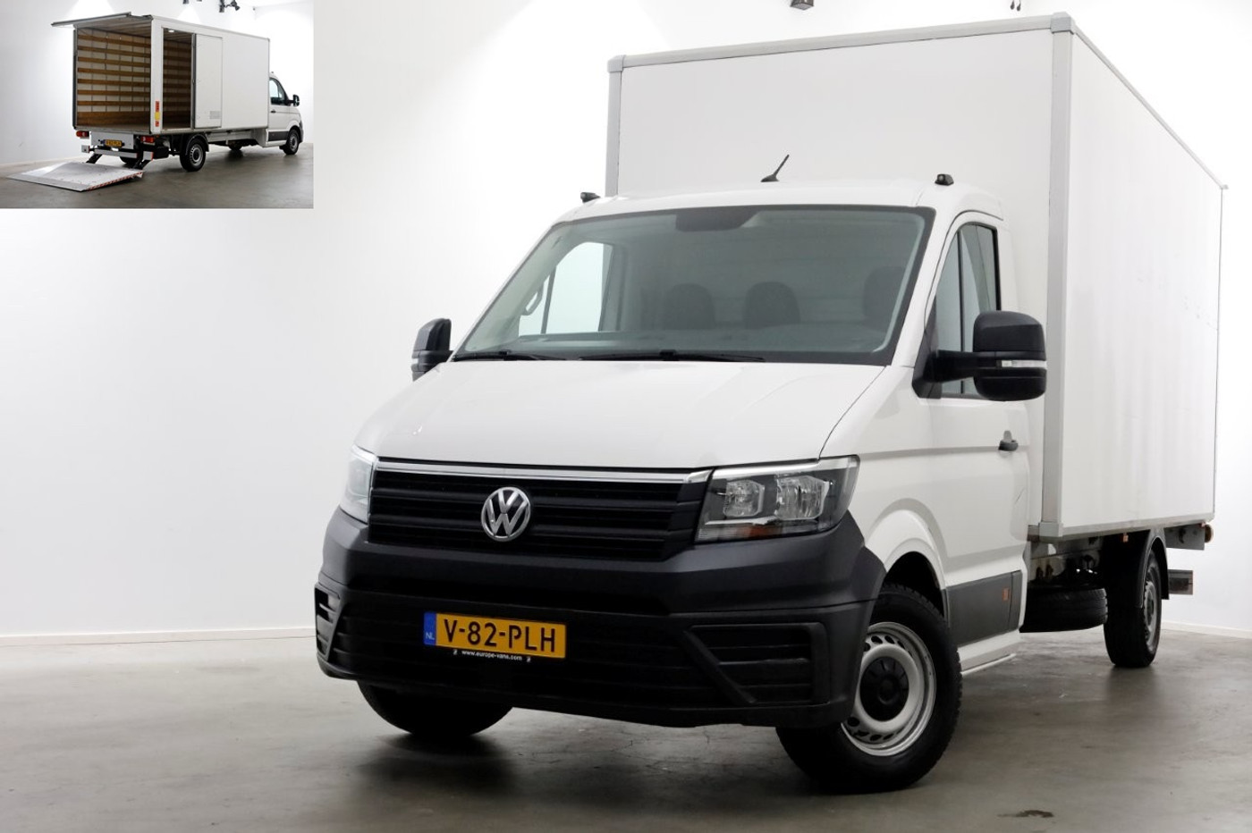 Volkswagen Crafter 35 2.0 TDI 140pk Bakwagen met laadklep en zijdeur 03-2022 2021 - voorkant