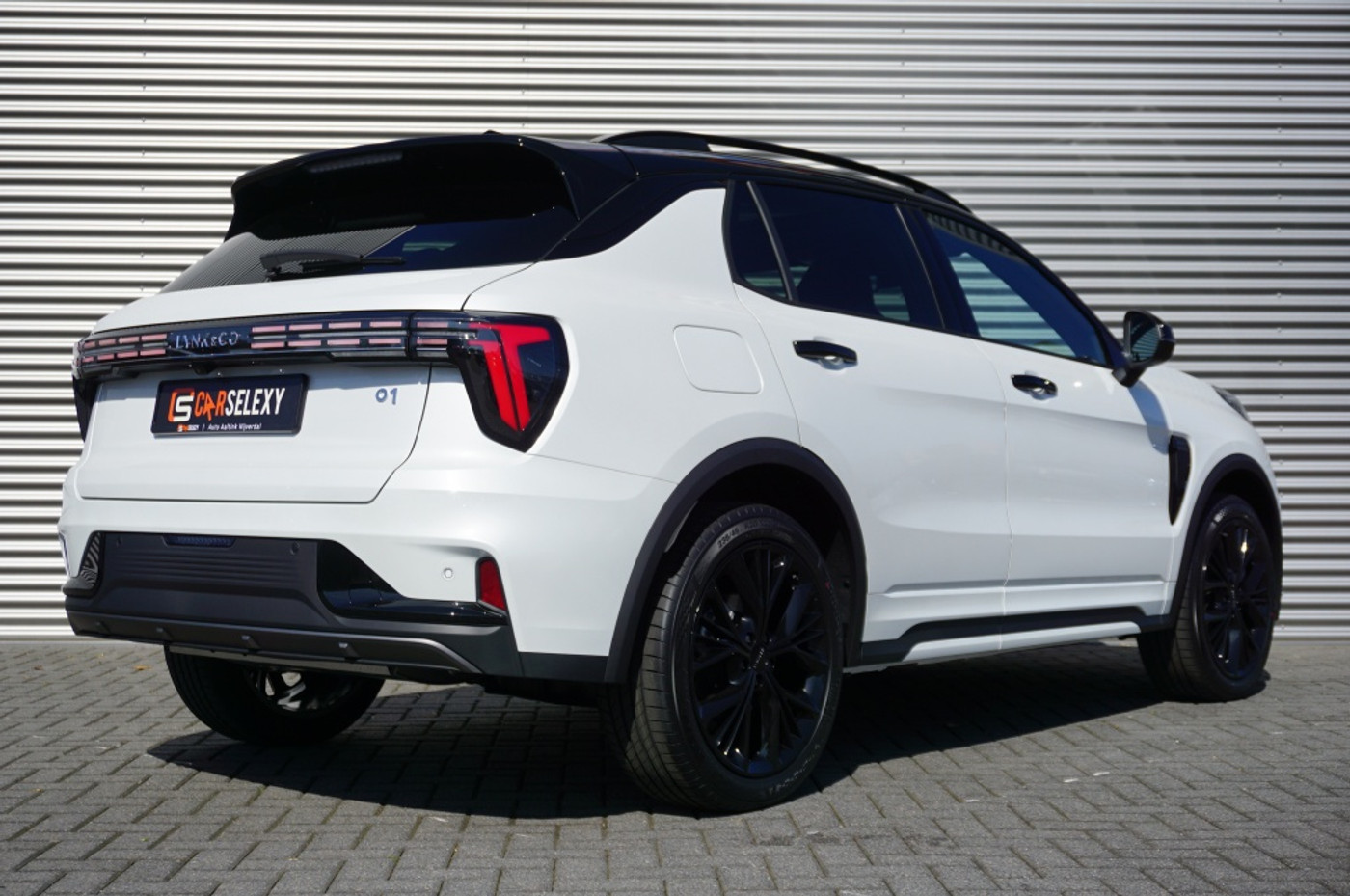 Foto van Lynk&co LYNK & Co 01