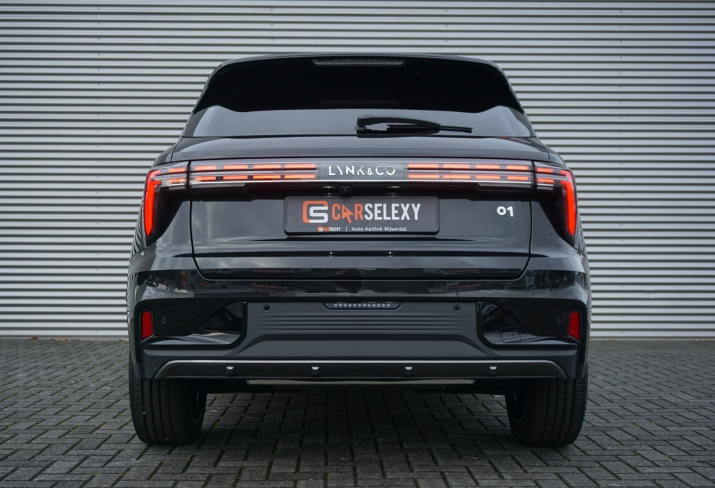 Foto van Lynk&co LYNK & Co 01