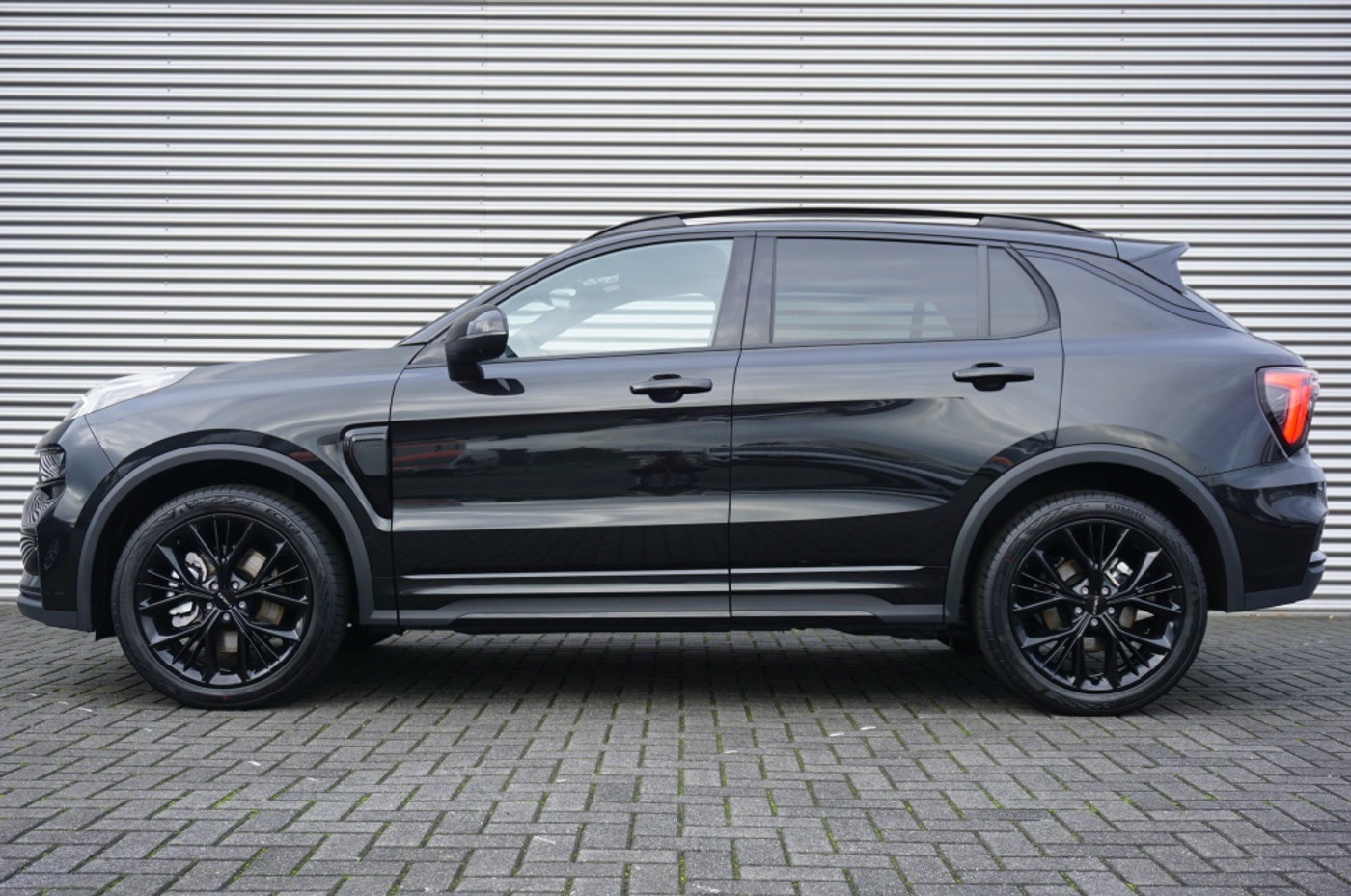Foto van Lynk&co LYNK & Co 01