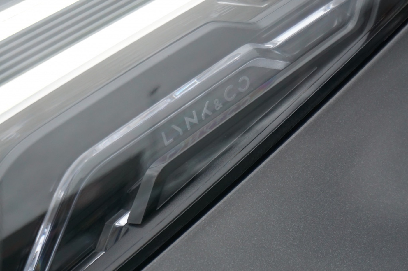 Foto van Lynk&co LYNK & Co 01