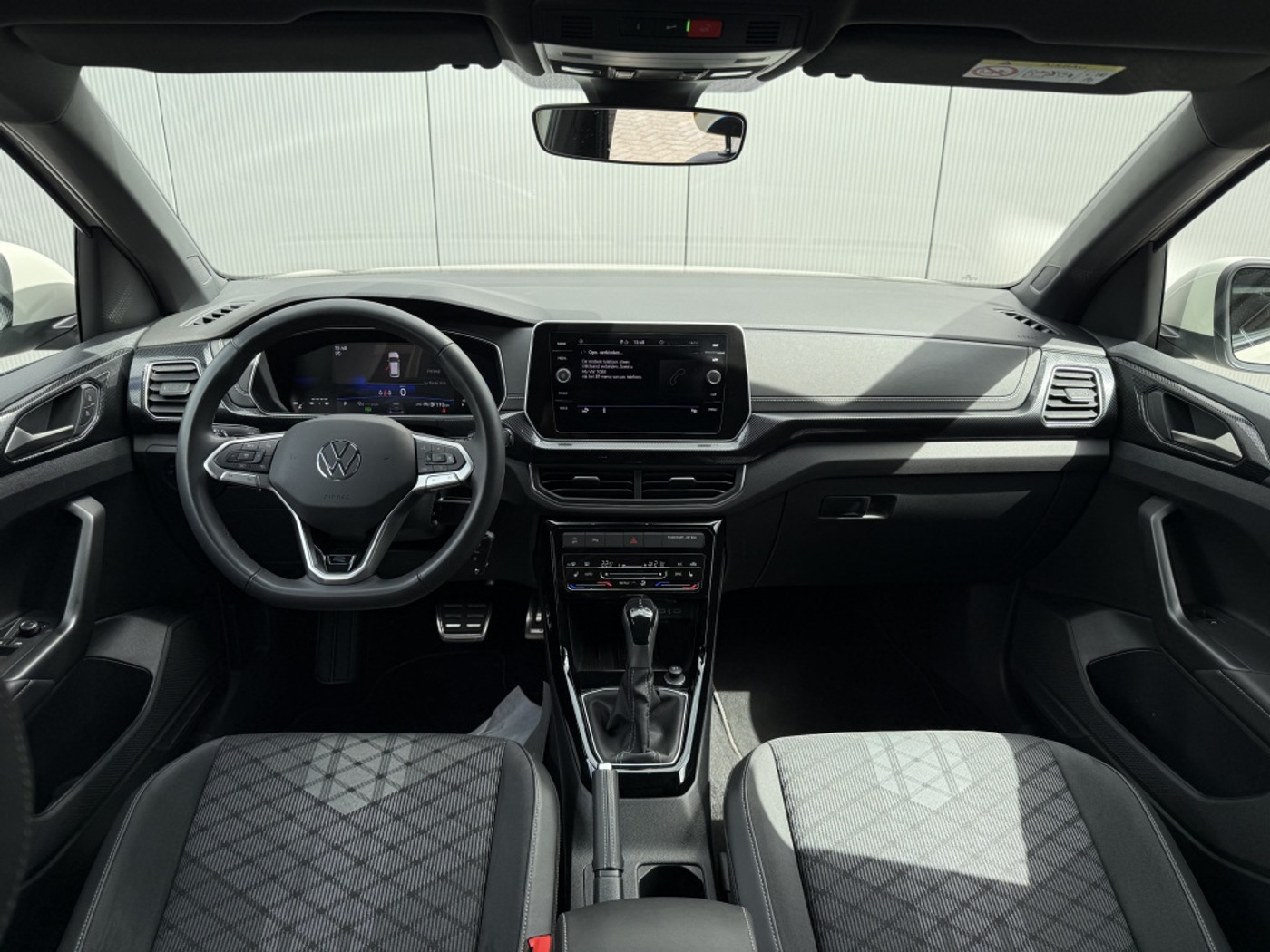 Foto van Volkswagen T-cross