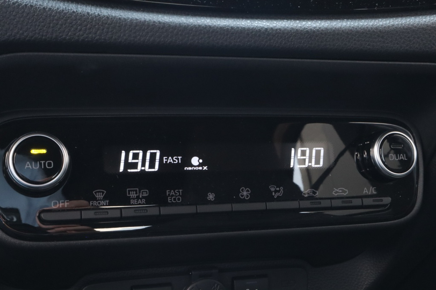 Foto van Toyota Toyota Aygo X